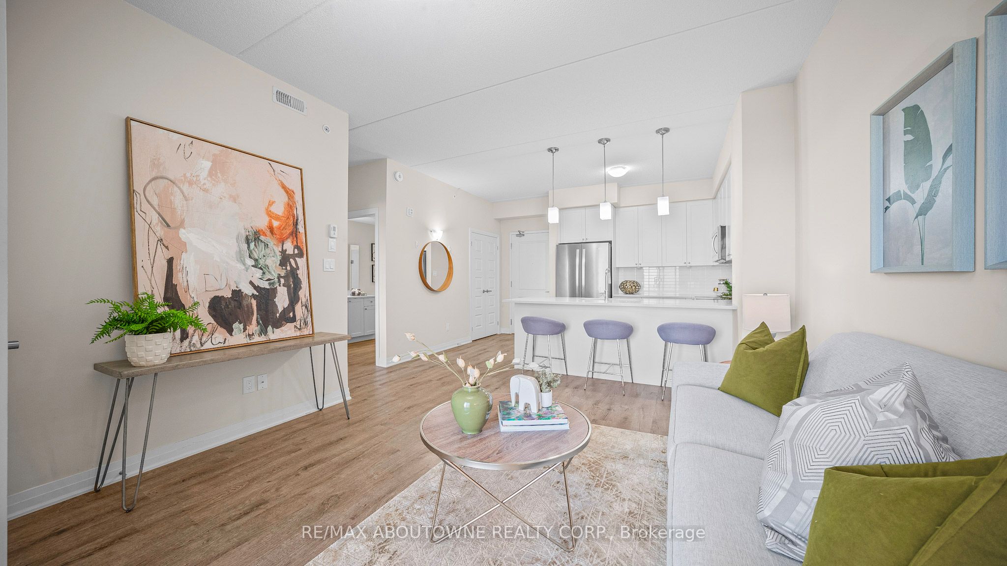 4 – 610 Farmstead Drive, Milton ‣ W12558360 4 – 610 Farmstead Drive, Milton ‣ W12558360