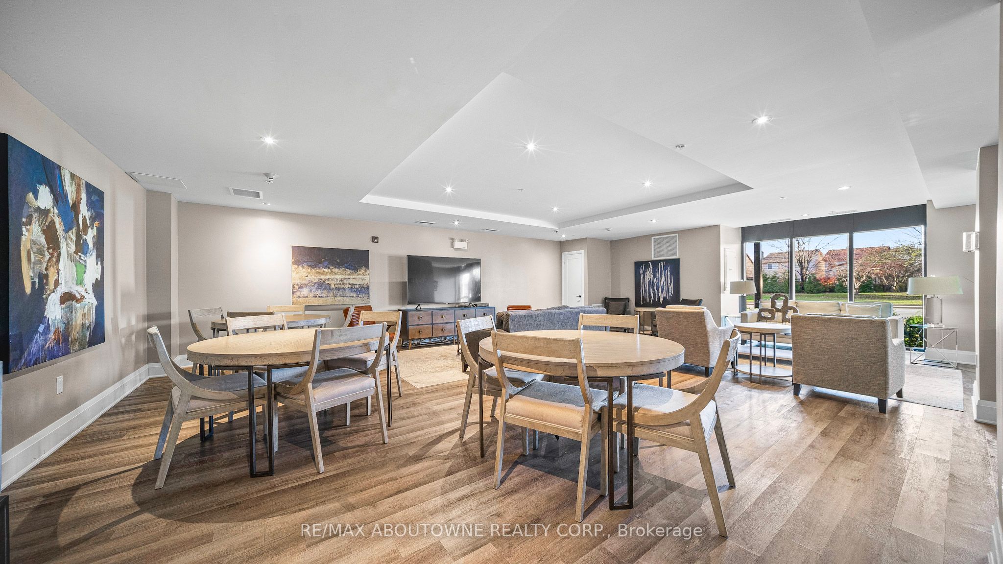 4 – 610 Farmstead Drive, Milton ‣ W12558360 4 – 610 Farmstead Drive, Milton ‣ W12558360