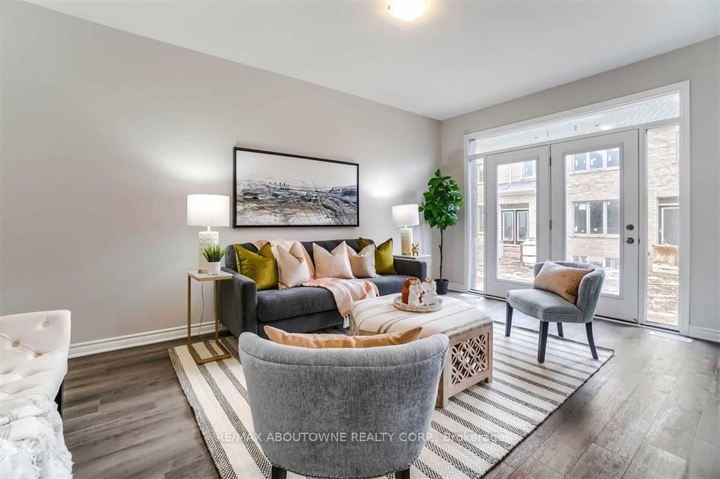 1914 Thames Circle, Milton ‣ W12560104 1914 Thames Circle, Milton ‣ W12560104