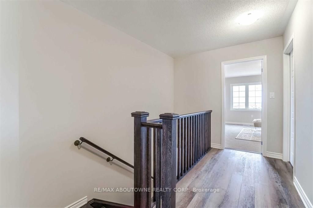 1914 Thames Circle, Milton ‣ W12560104 1914 Thames Circle, Milton ‣ W12560104