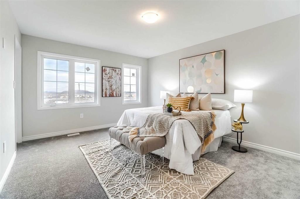 1914 Thames Circle, Milton ‣ W12560104 1914 Thames Circle, Milton ‣ W12560104