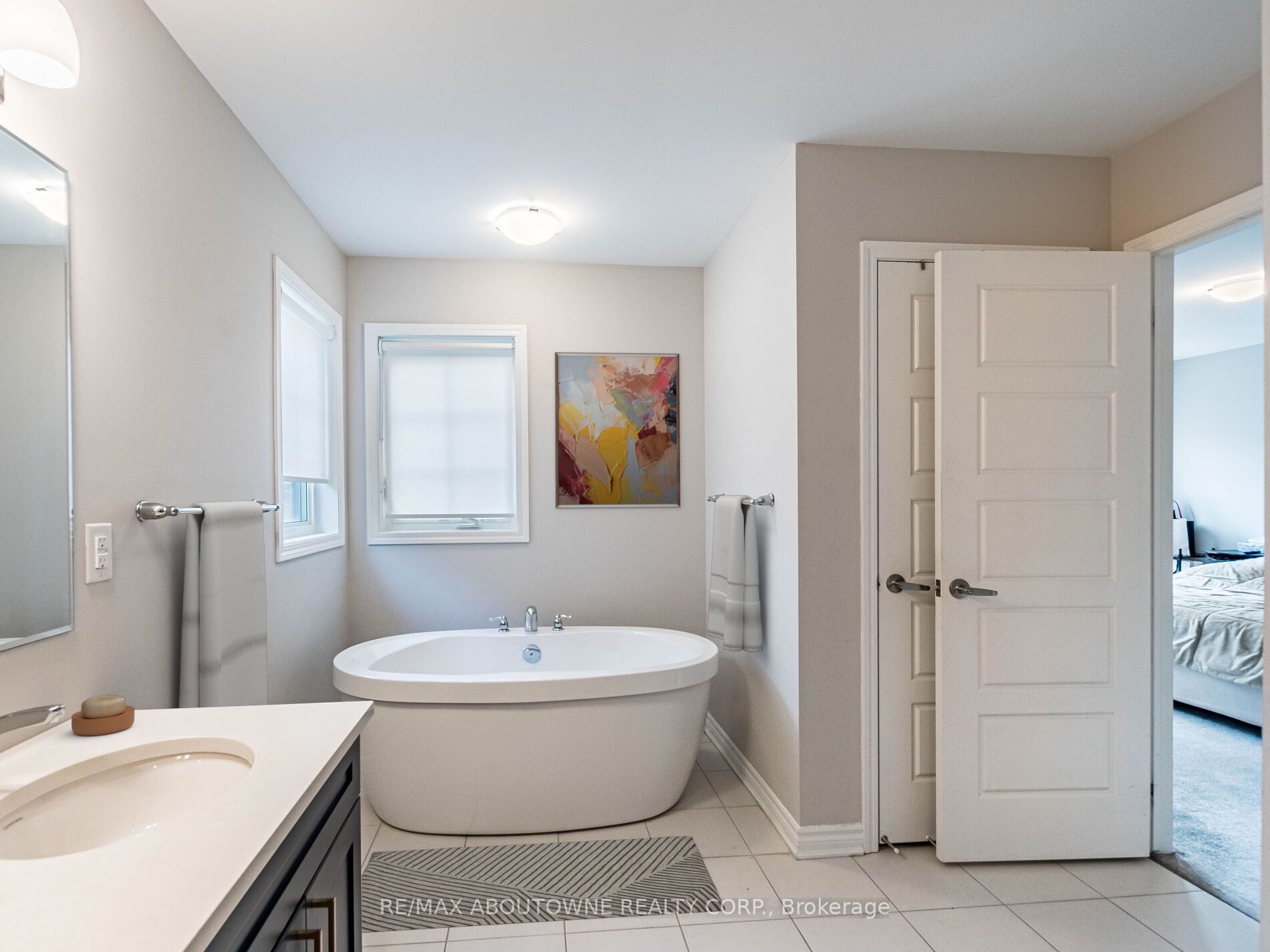 1914 Thames Circle, Milton ‣ W12560104 1914 Thames Circle, Milton ‣ W12560104