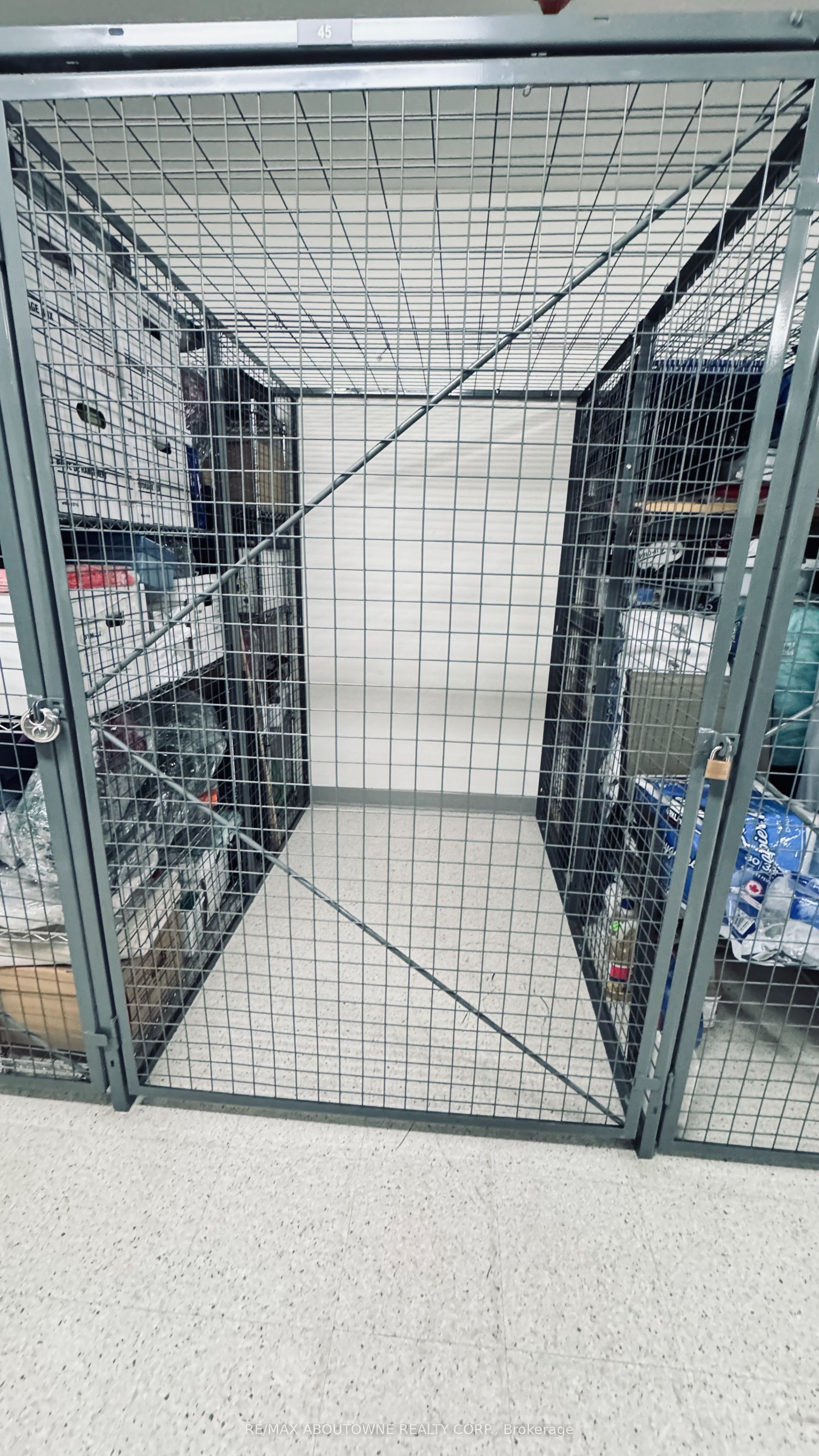 7 – 128 Garden Drive, Oakville ‣ W12563976 7 – 128 Garden Drive, Oakville ‣ W12563976