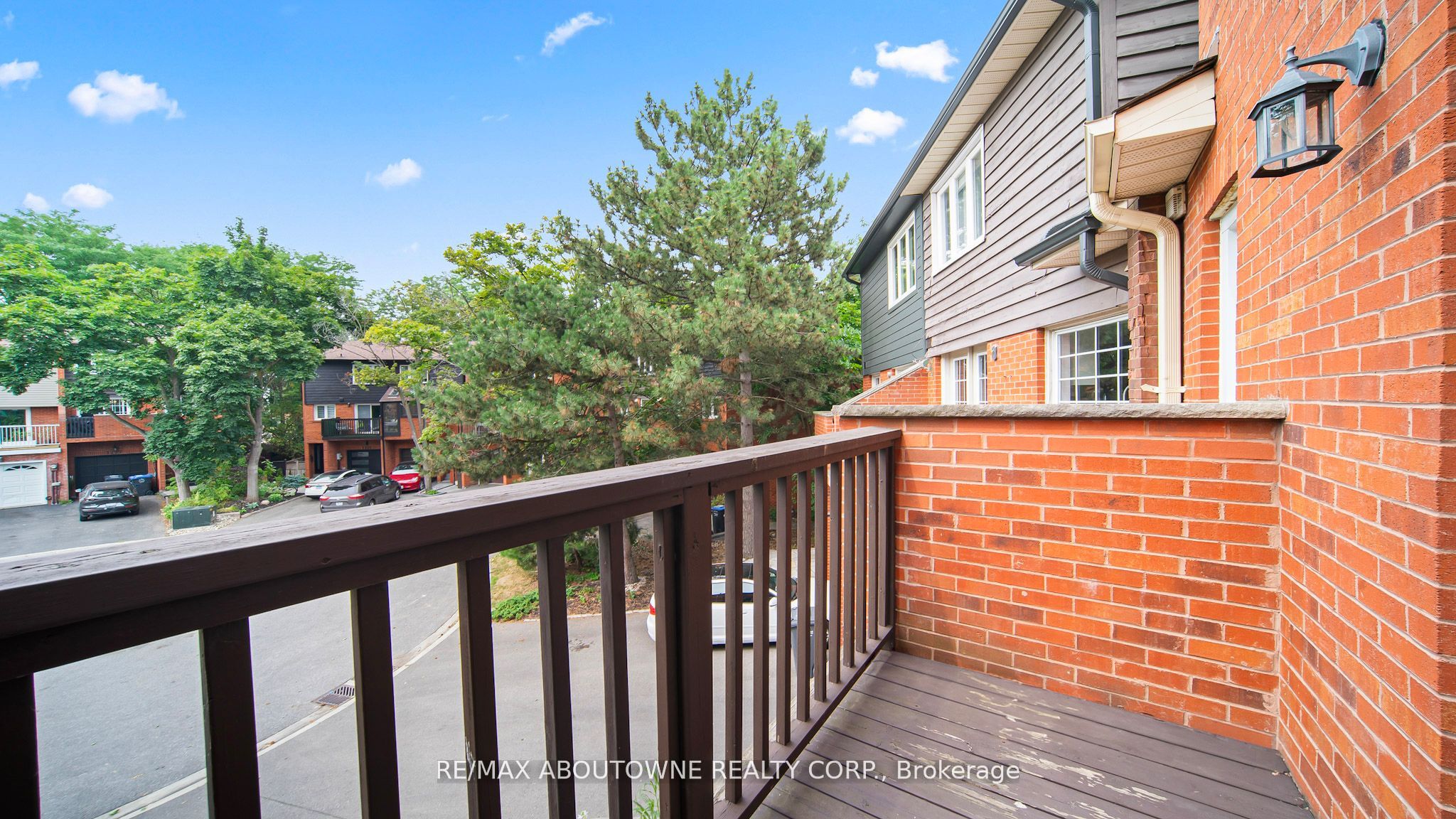 1228 Cornerbrook Place, Mississauga ‣ W12585700 1228 Cornerbrook Place, Mississauga ‣ W12585700