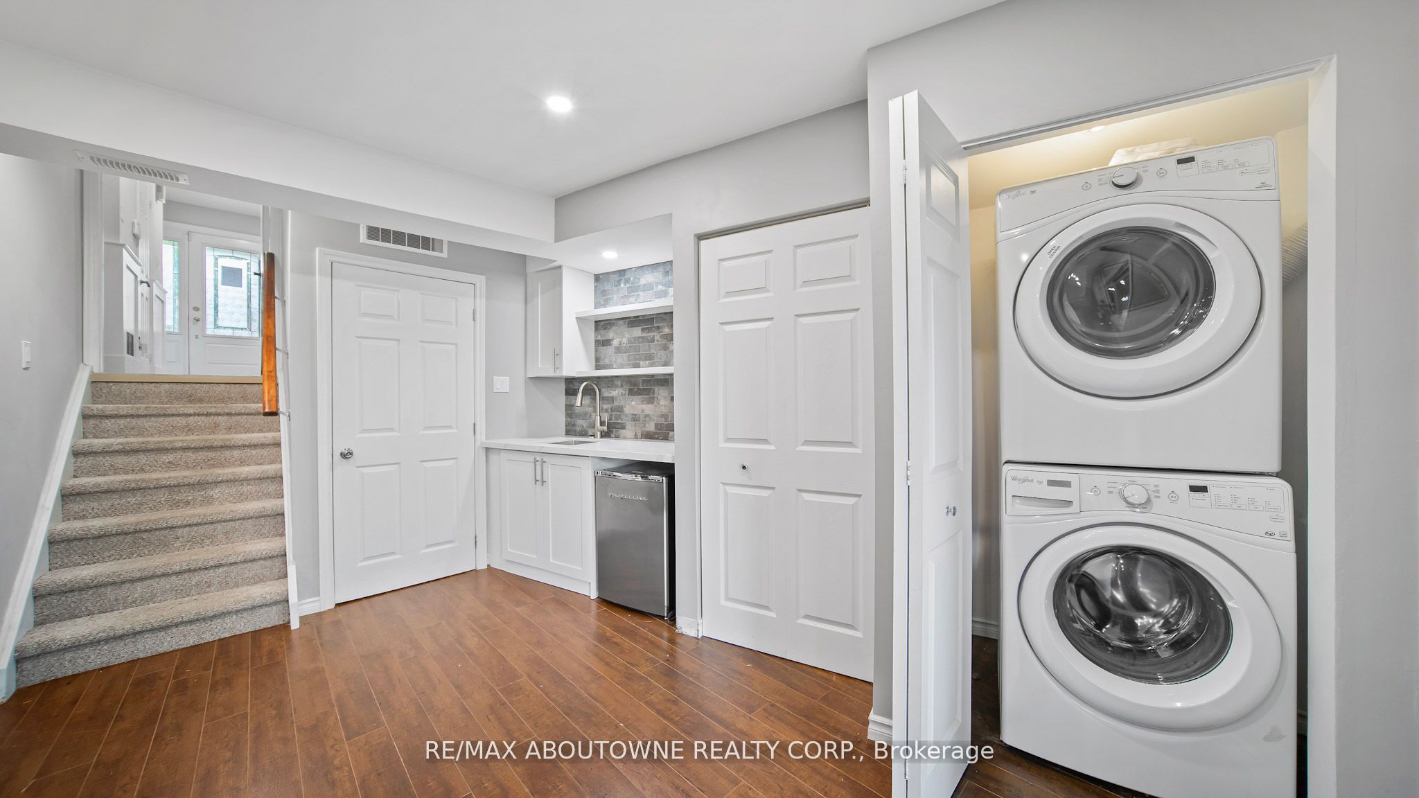 1228 Cornerbrook Place, Mississauga ‣ W12585700 1228 Cornerbrook Place, Mississauga ‣ W12585700