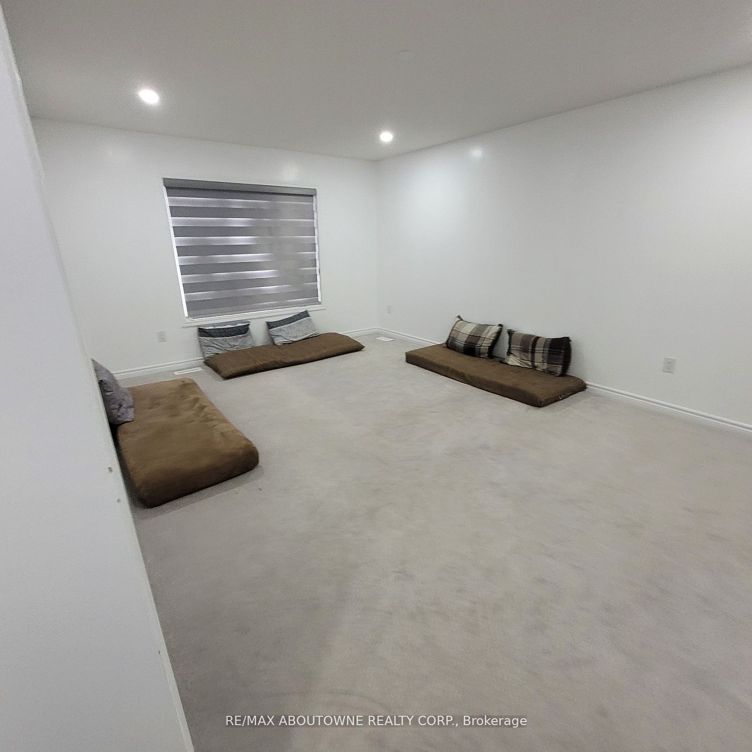 973 Logan Drive, Milton