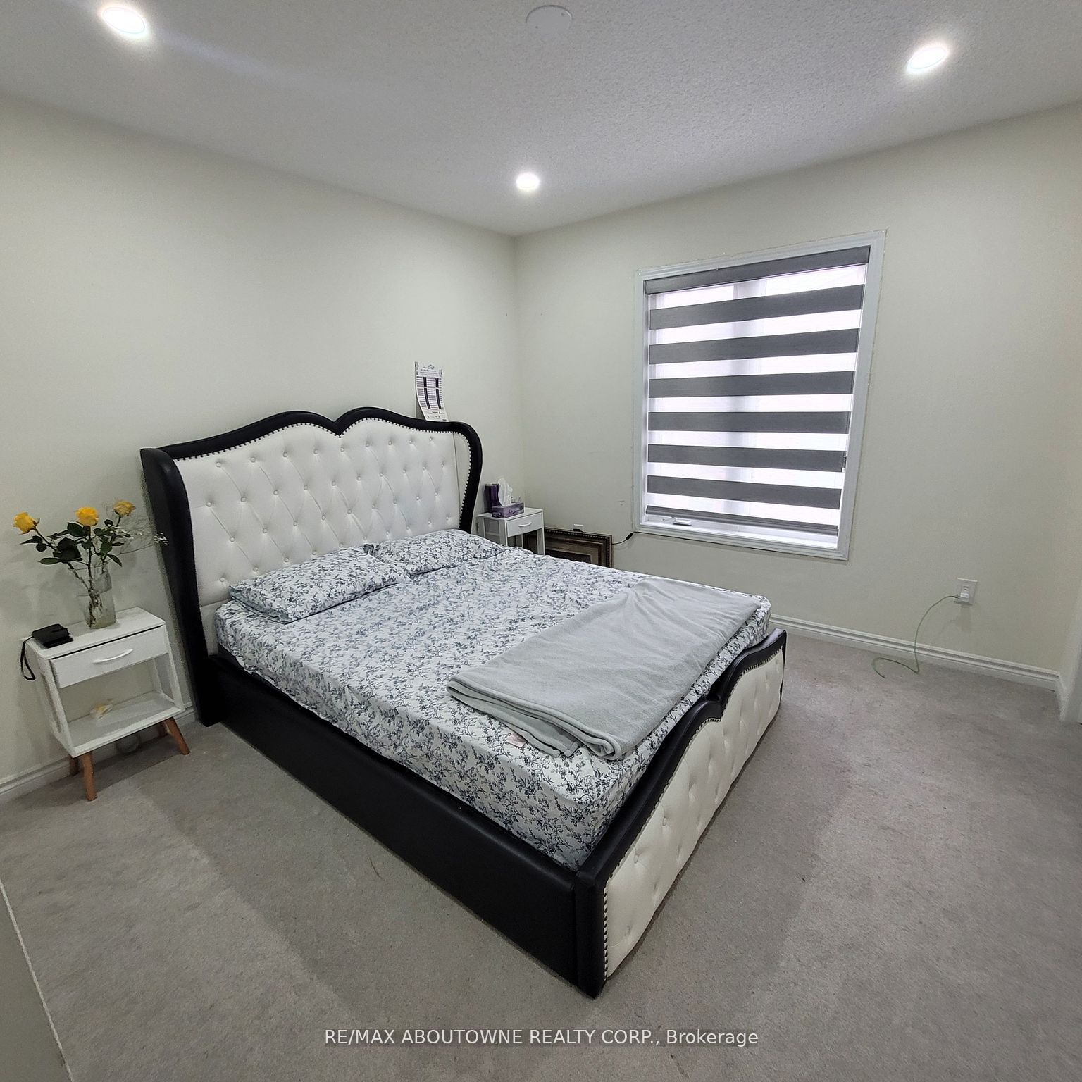 973 Logan Drive, Milton ‣ W12590378 973 Logan Drive, Milton ‣ W12590378