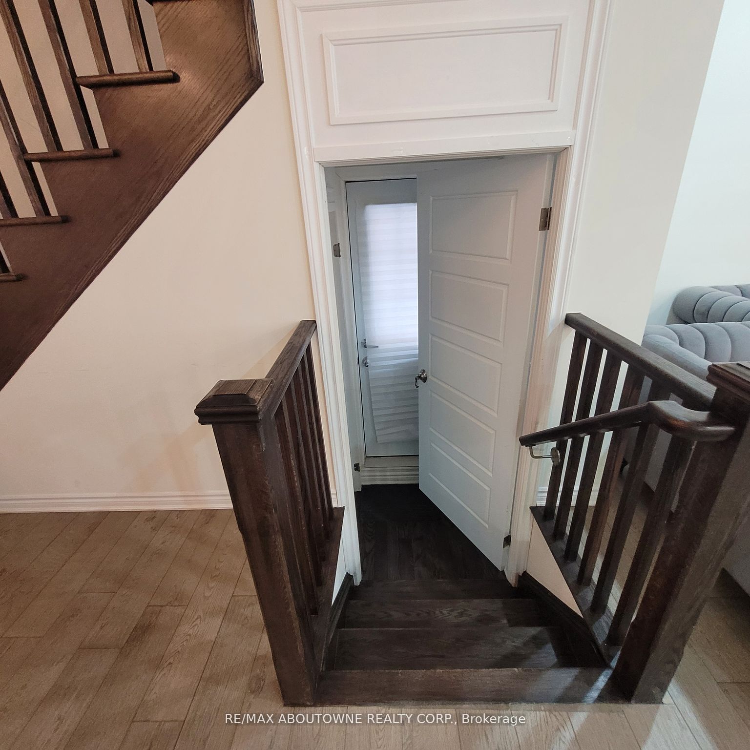 973 Logan Drive, Milton ‣ W12590378 973 Logan Drive, Milton ‣ W12590378