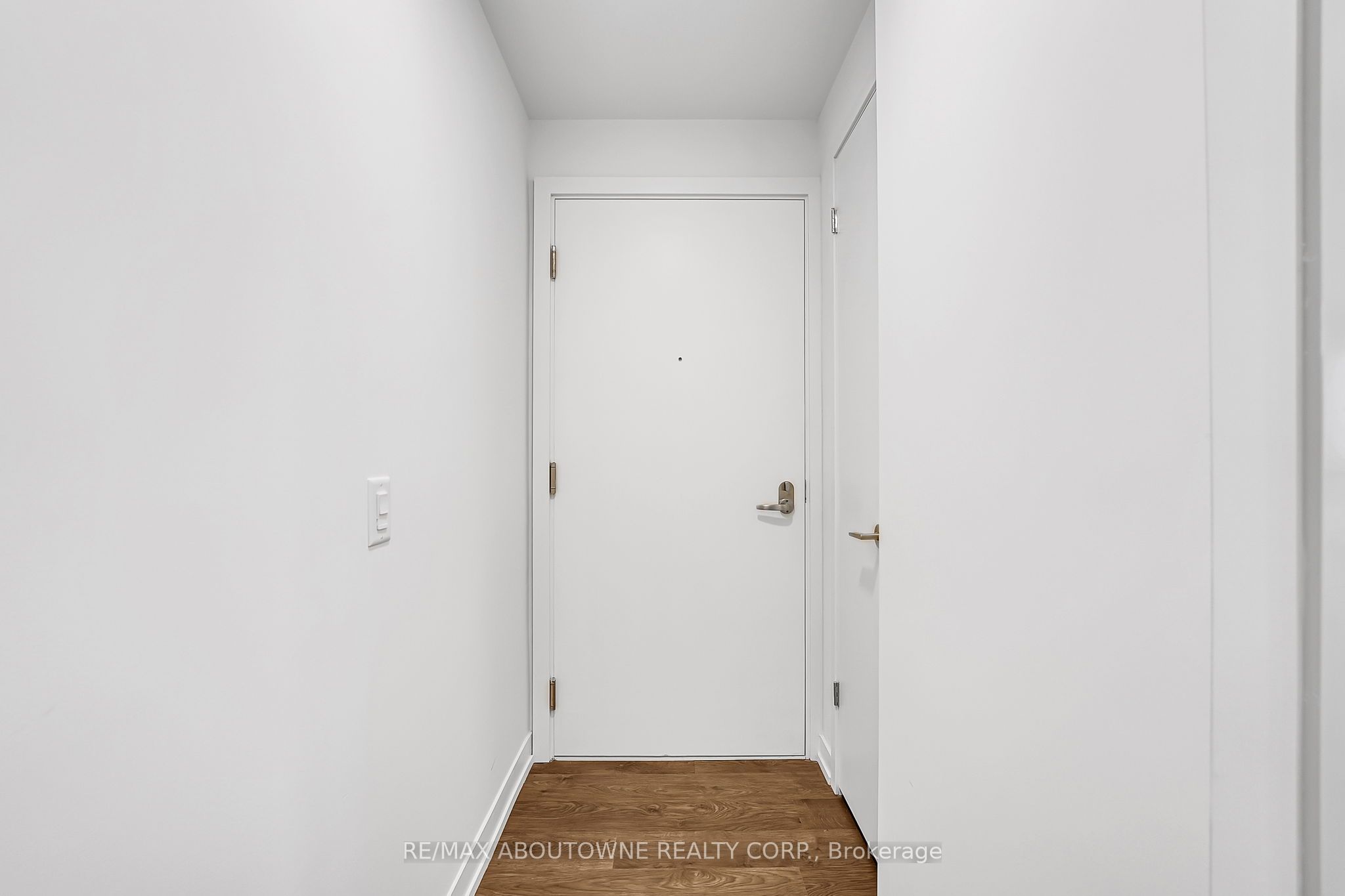 17 – 251 Masonry Way, Mississauga ‣ W12608256 17 – 251 Masonry Way, Mississauga ‣ W12608256