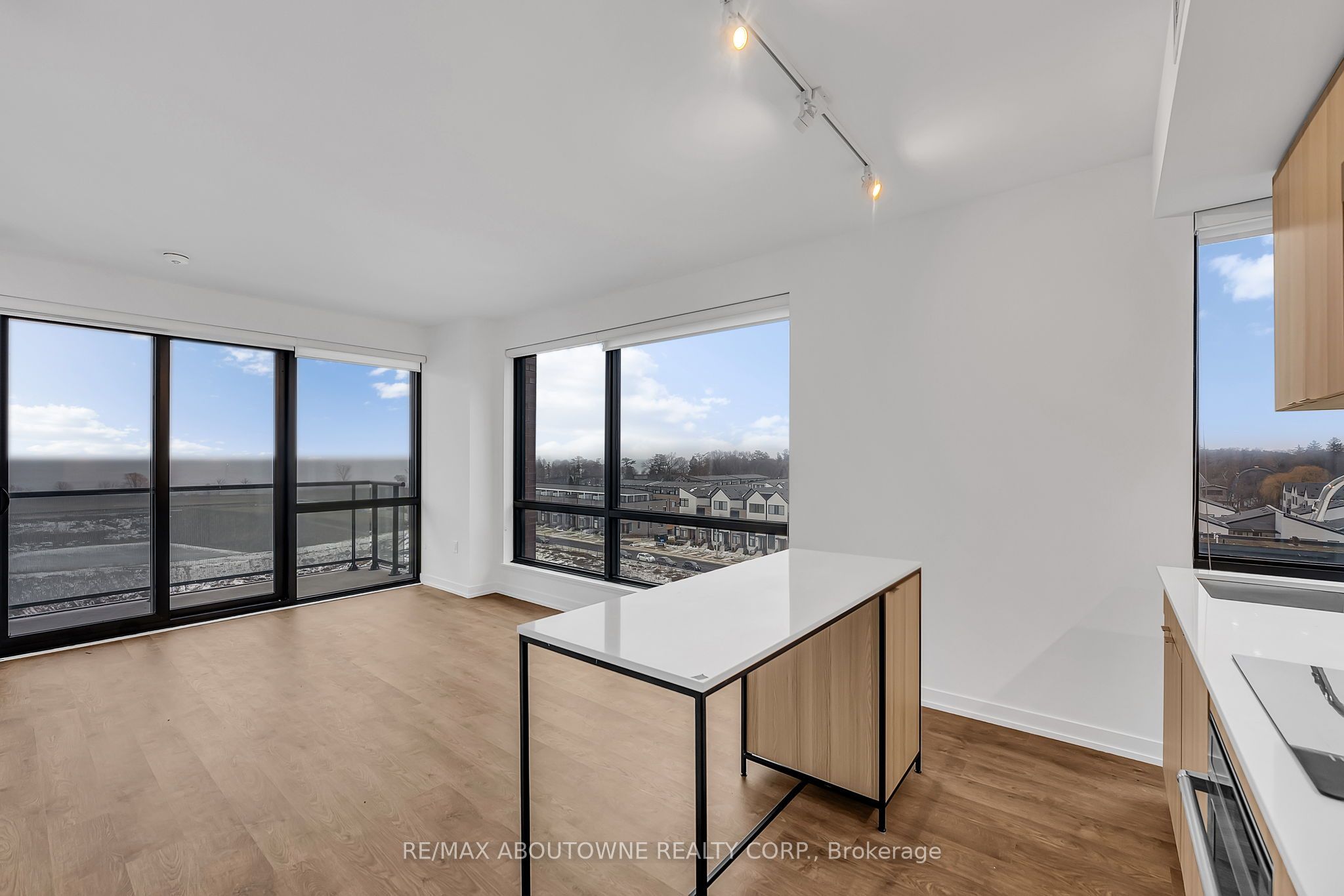 17 – 251 Masonry Way, Mississauga ‣ W12608256 17 – 251 Masonry Way, Mississauga ‣ W12608256