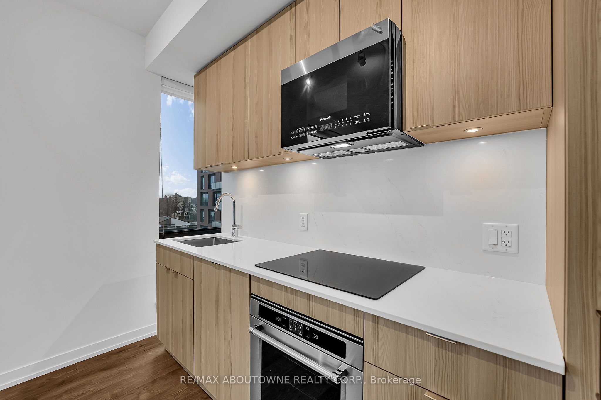 17 – 251 Masonry Way, Mississauga ‣ W12608256 17 – 251 Masonry Way, Mississauga ‣ W12608256