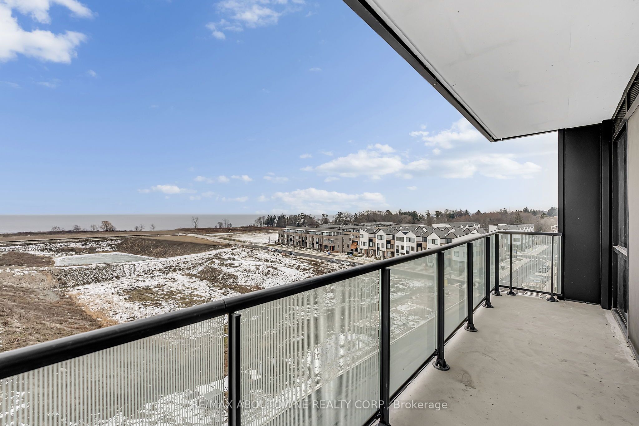 17 – 251 Masonry Way, Mississauga ‣ W12608256 17 – 251 Masonry Way, Mississauga ‣ W12608256