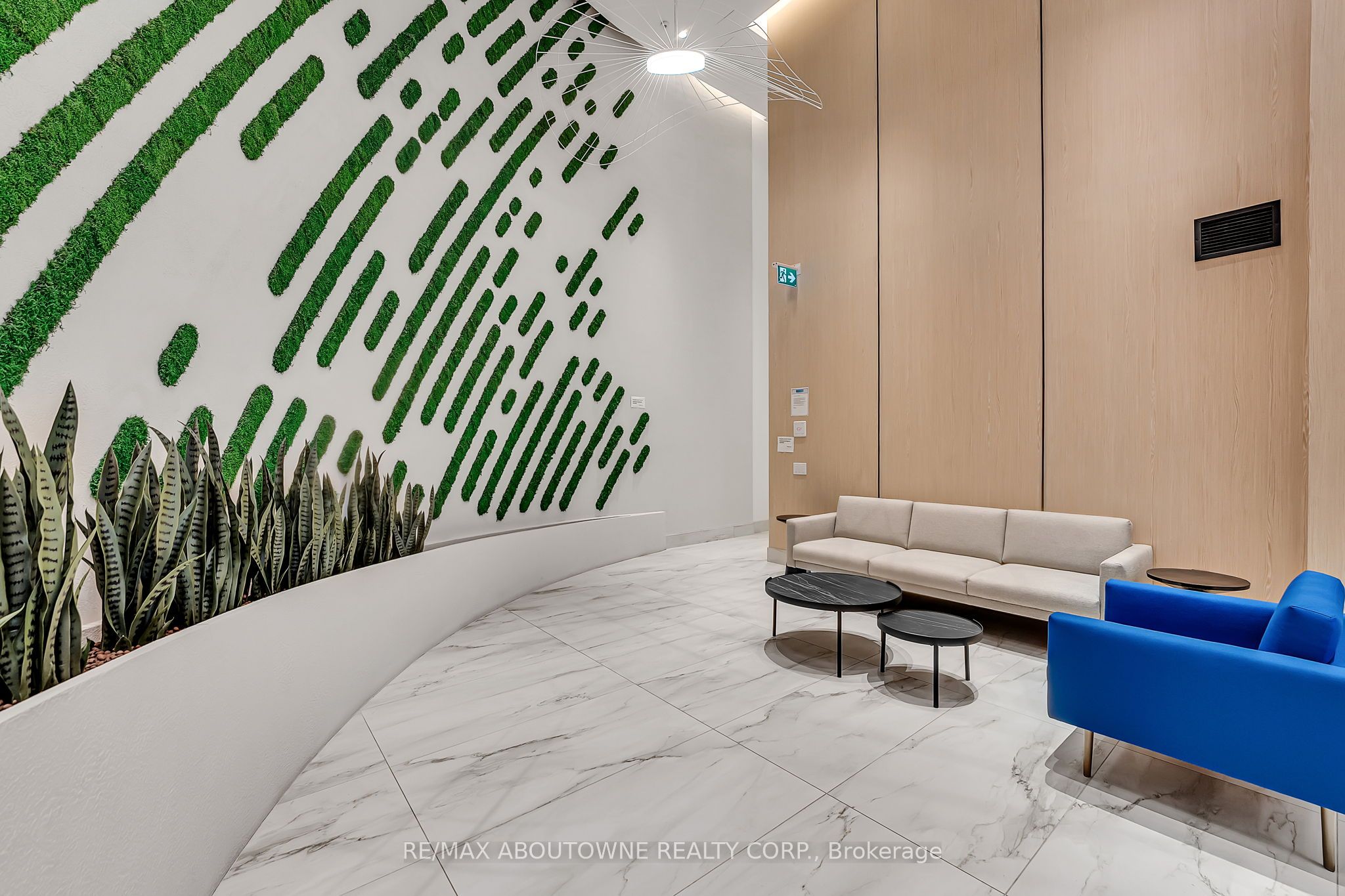 17 – 251 Masonry Way, Mississauga ‣ W12608256 17 – 251 Masonry Way, Mississauga ‣ W12608256