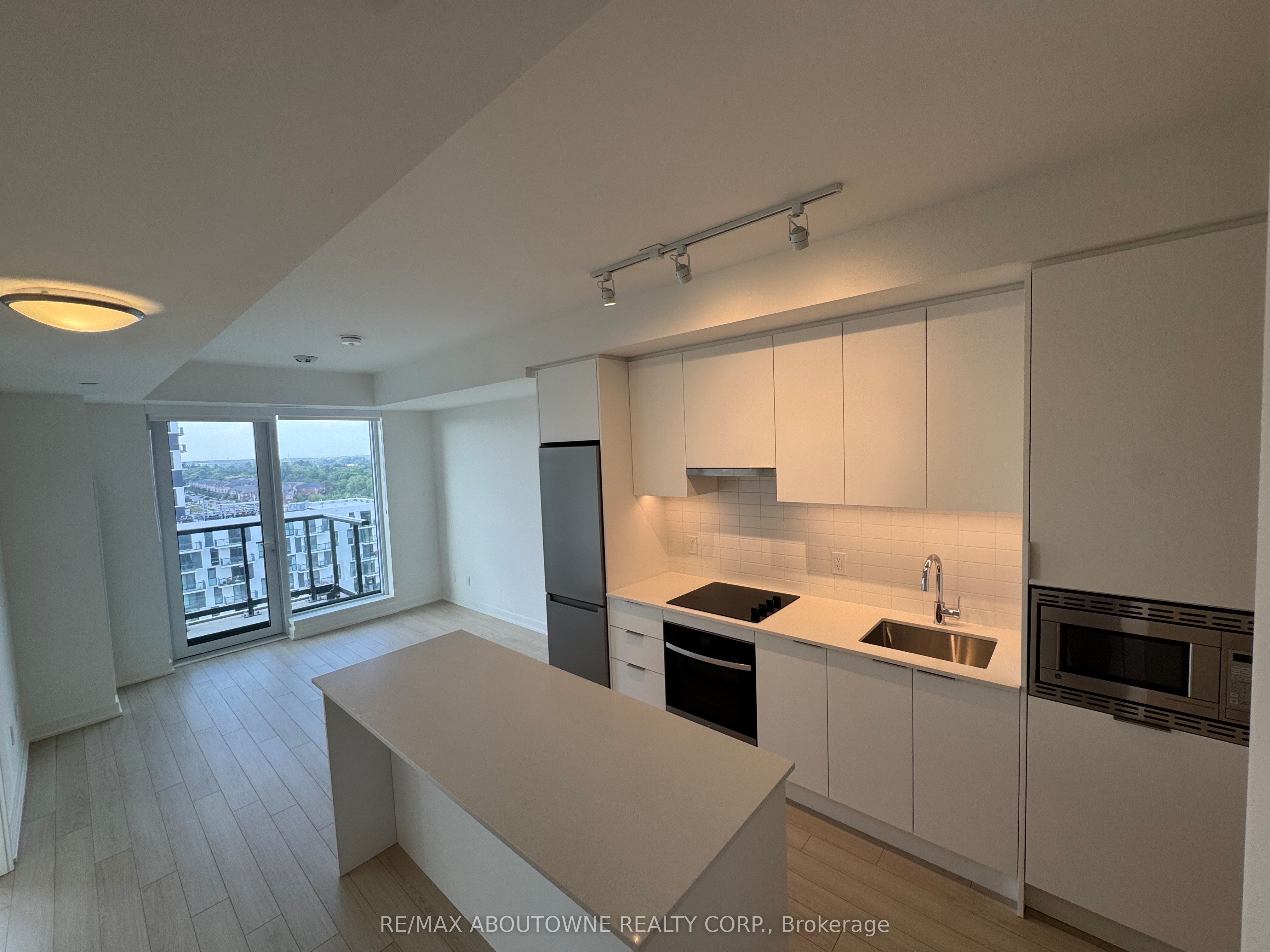 1204 – 3079 Trafalgar Road, Oakville ‣ W12612454 1204 – 3079 Trafalgar Road, Oakville ‣ W12612454