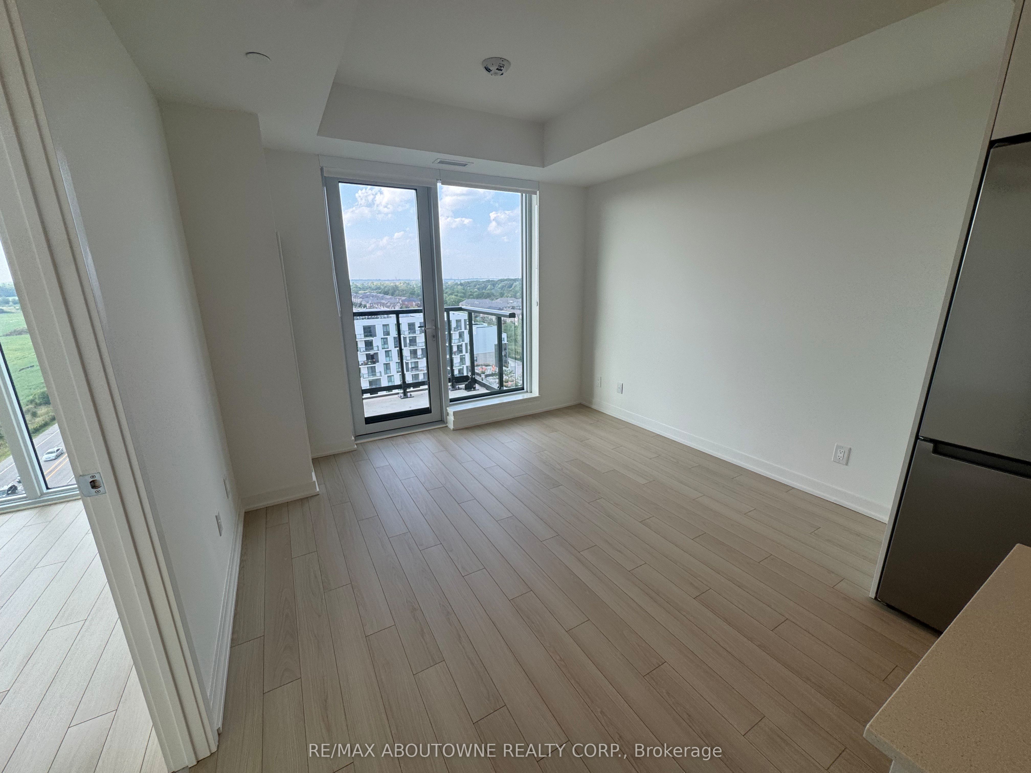 1204 – 3079 Trafalgar Road, Oakville ‣ W12612454 1204 – 3079 Trafalgar Road, Oakville ‣ W12612454