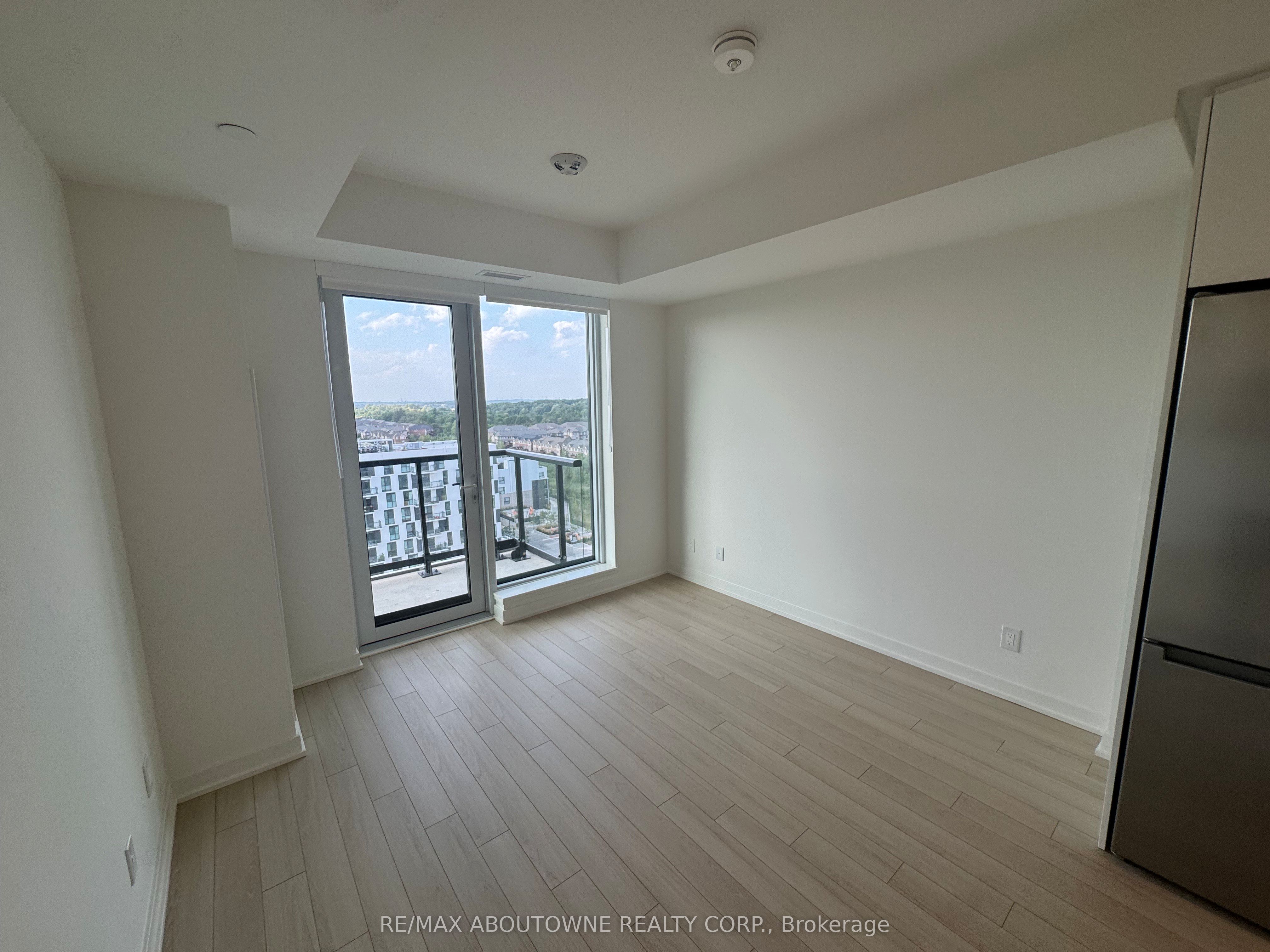 1204 – 3079 Trafalgar Road, Oakville ‣ W12612454 1204 – 3079 Trafalgar Road, Oakville ‣ W12612454