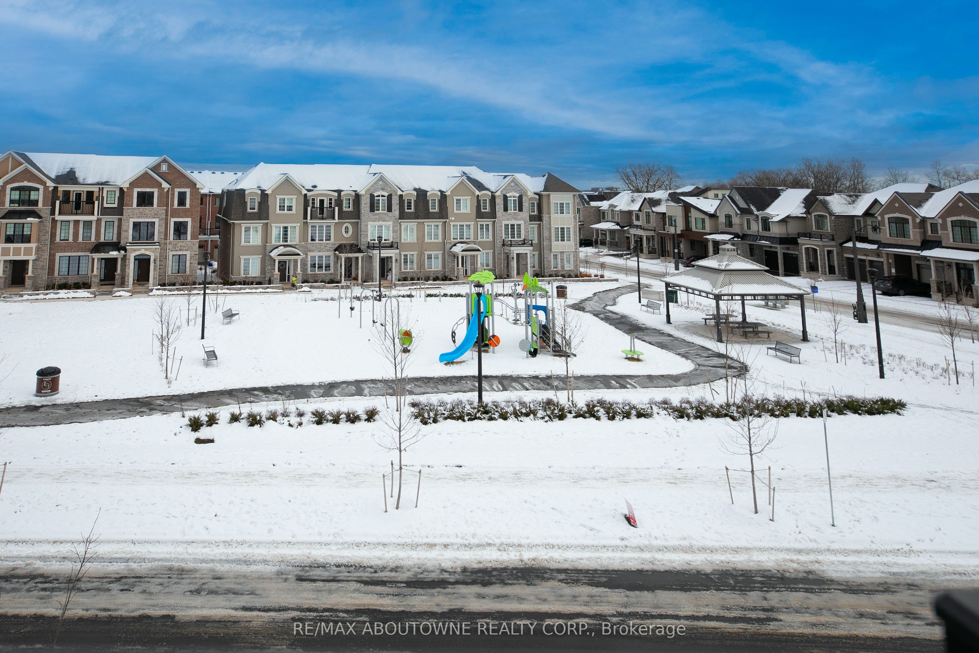 3028 Merrick Road, Oakville ‣ W12630952 3028 Merrick Road, Oakville ‣ W12630952