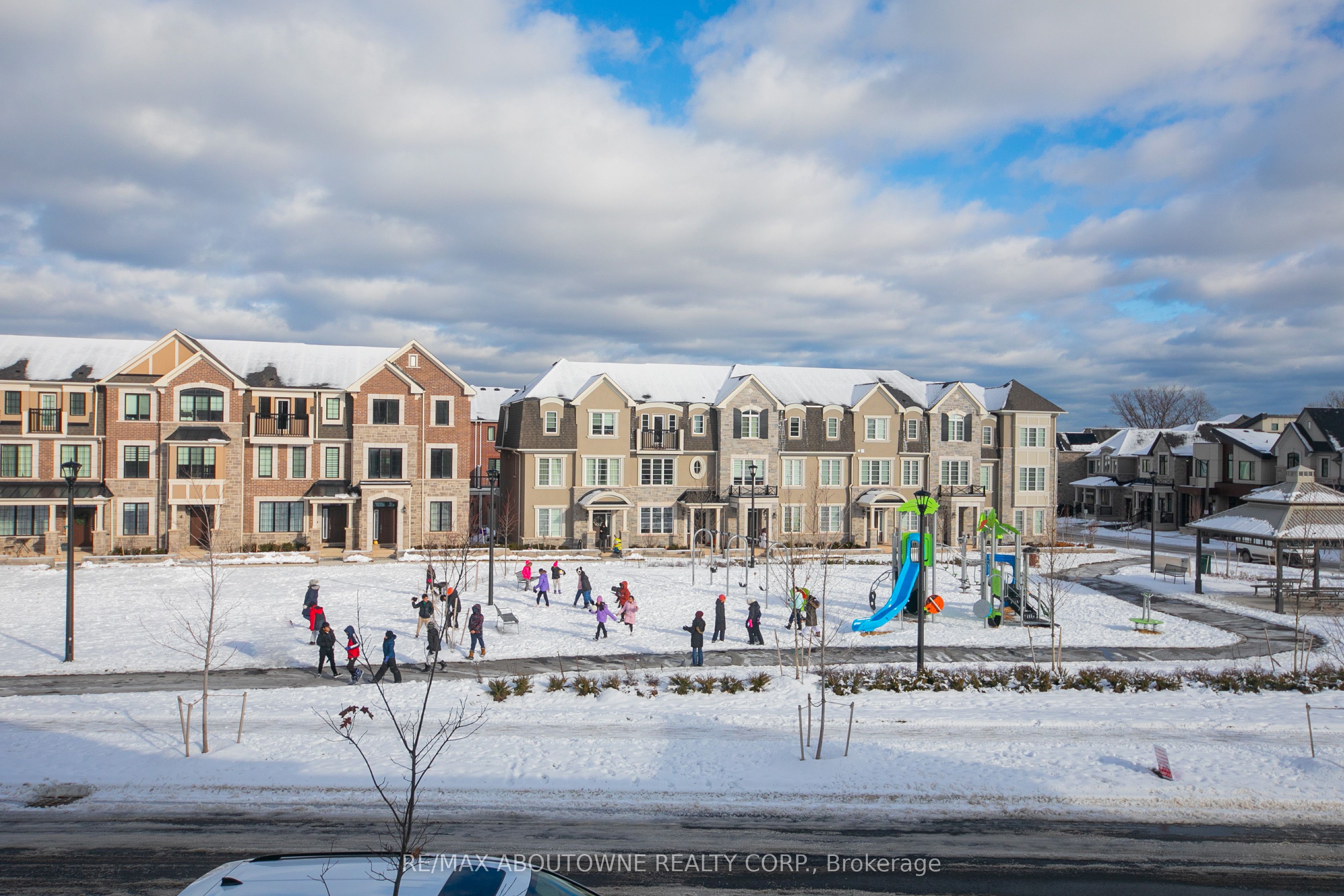 3028 Merrick Road, Oakville ‣ W12630952 3028 Merrick Road, Oakville ‣ W12630952