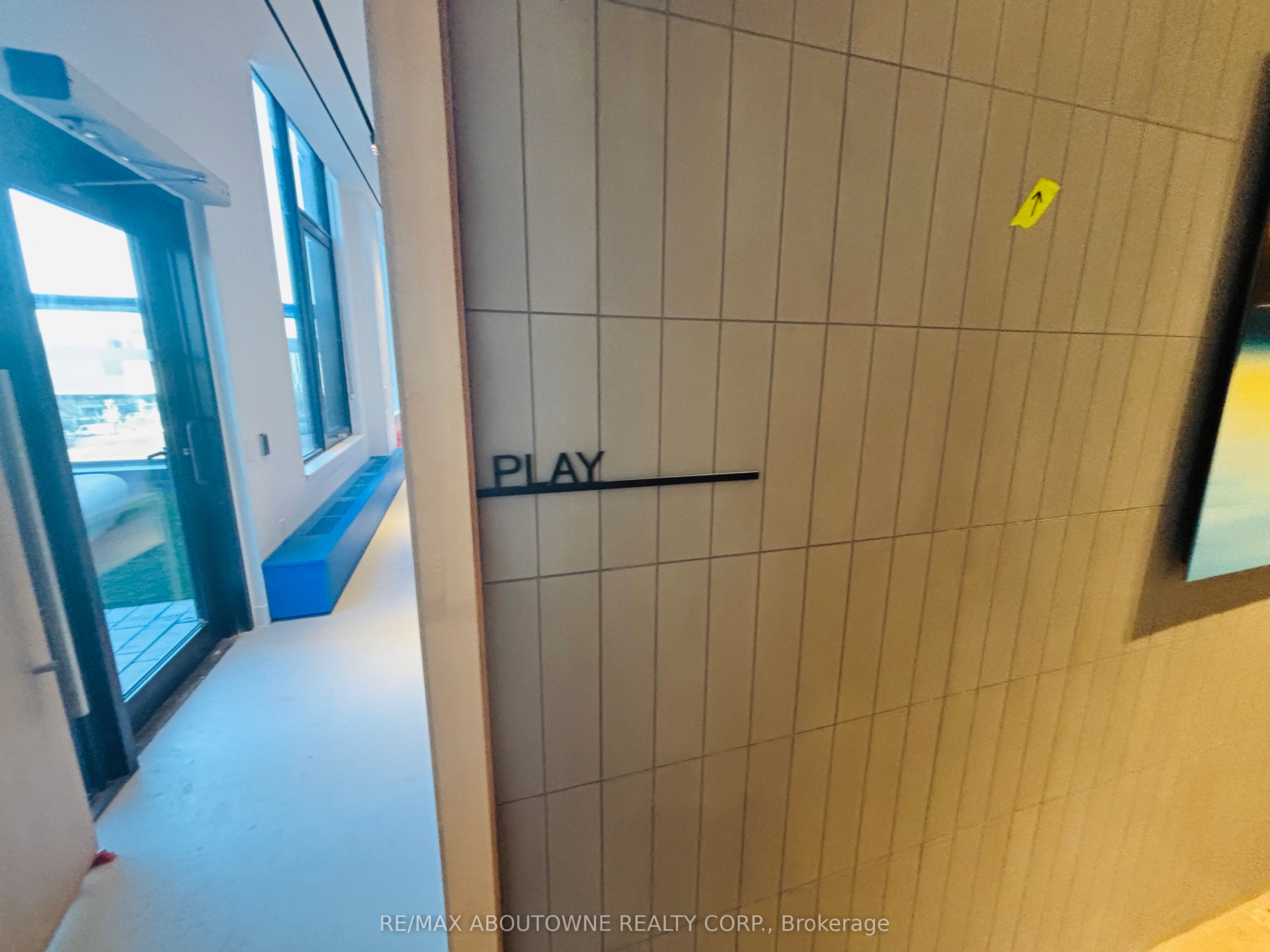 3709 – 395 Square One Drive, Mississauga ‣ W12631270 3709 – 395 Square One Drive, Mississauga ‣ W12631270