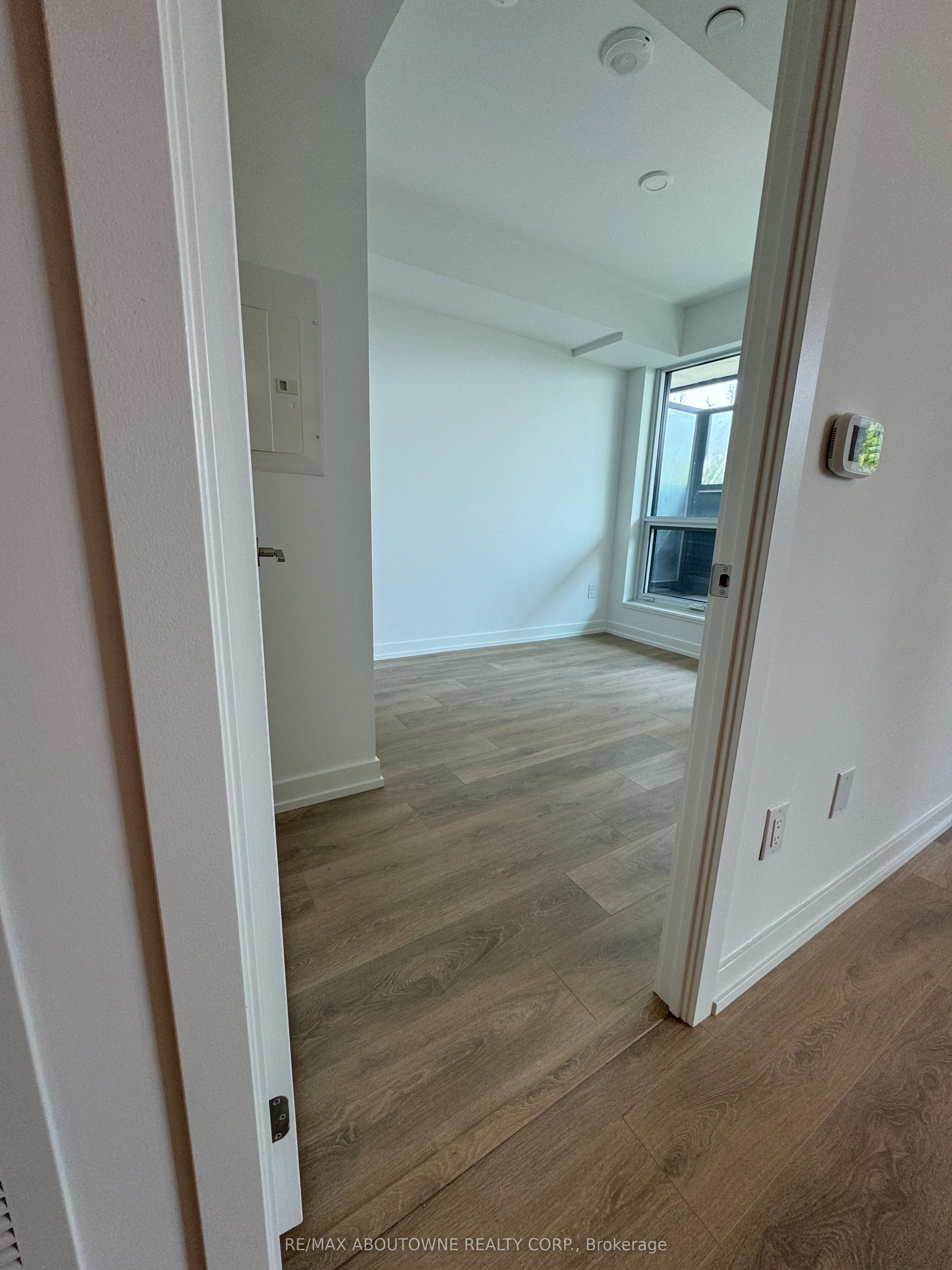 11 – 1100 Sheppard Avenue, Toronto W05 ‣ W12649924 11 – 1100 Sheppard Avenue, Toronto W05 ‣ W12649924