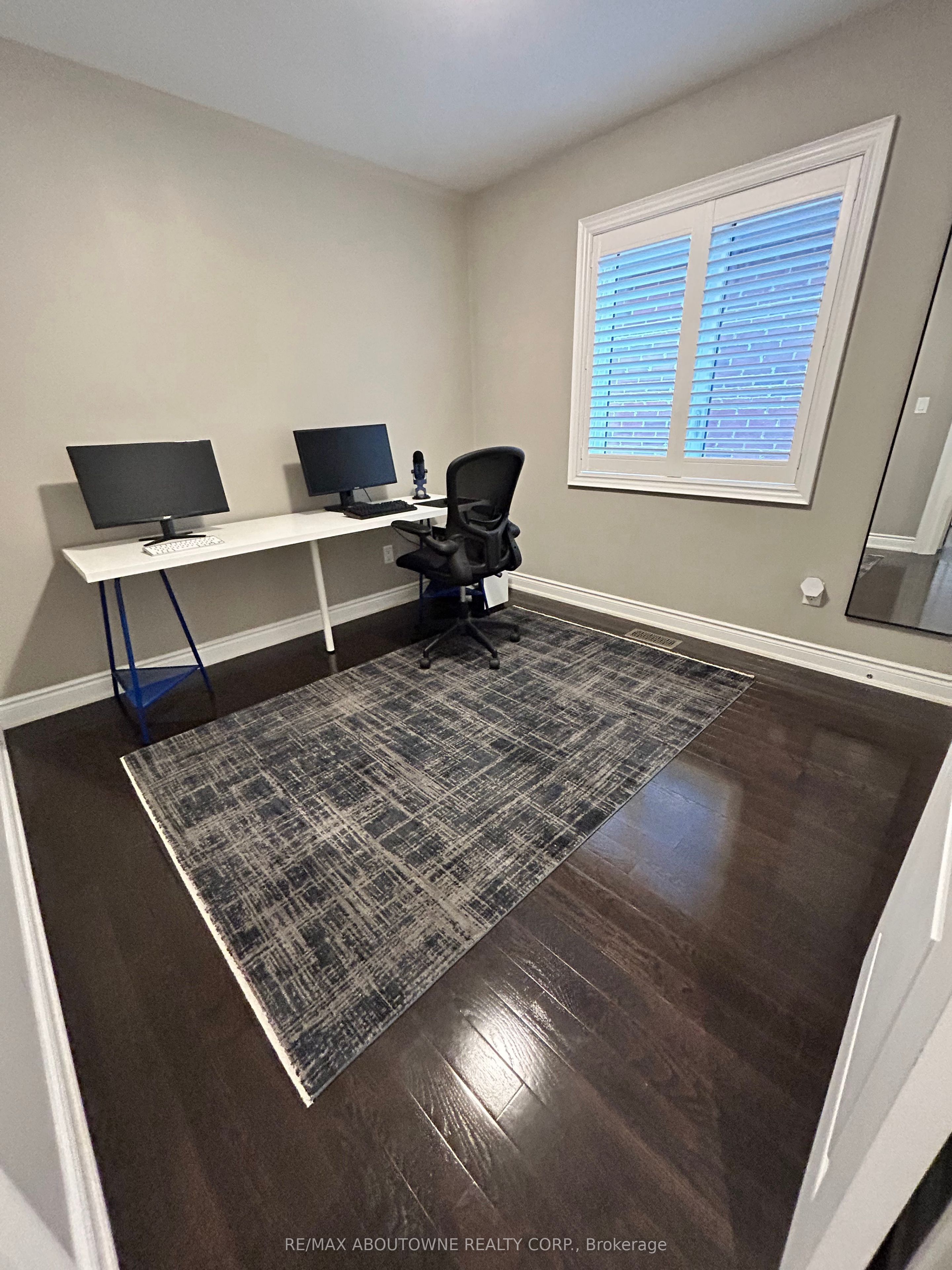 371 Hincks Drive, Milton ‣ W12653910 371 Hincks Drive, Milton ‣ W12653910