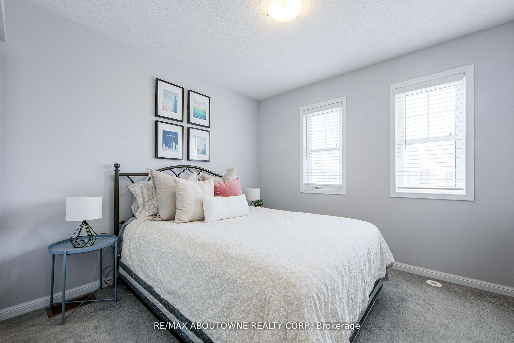 911 Deverell Place, Milton ‣ W12660702 911 Deverell Place, Milton ‣ W12660702