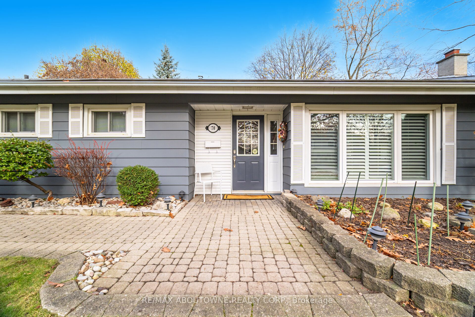 70 Germorda Drive, Oakville ‣ W12662084 70 Germorda Drive, Oakville ‣ W12662084