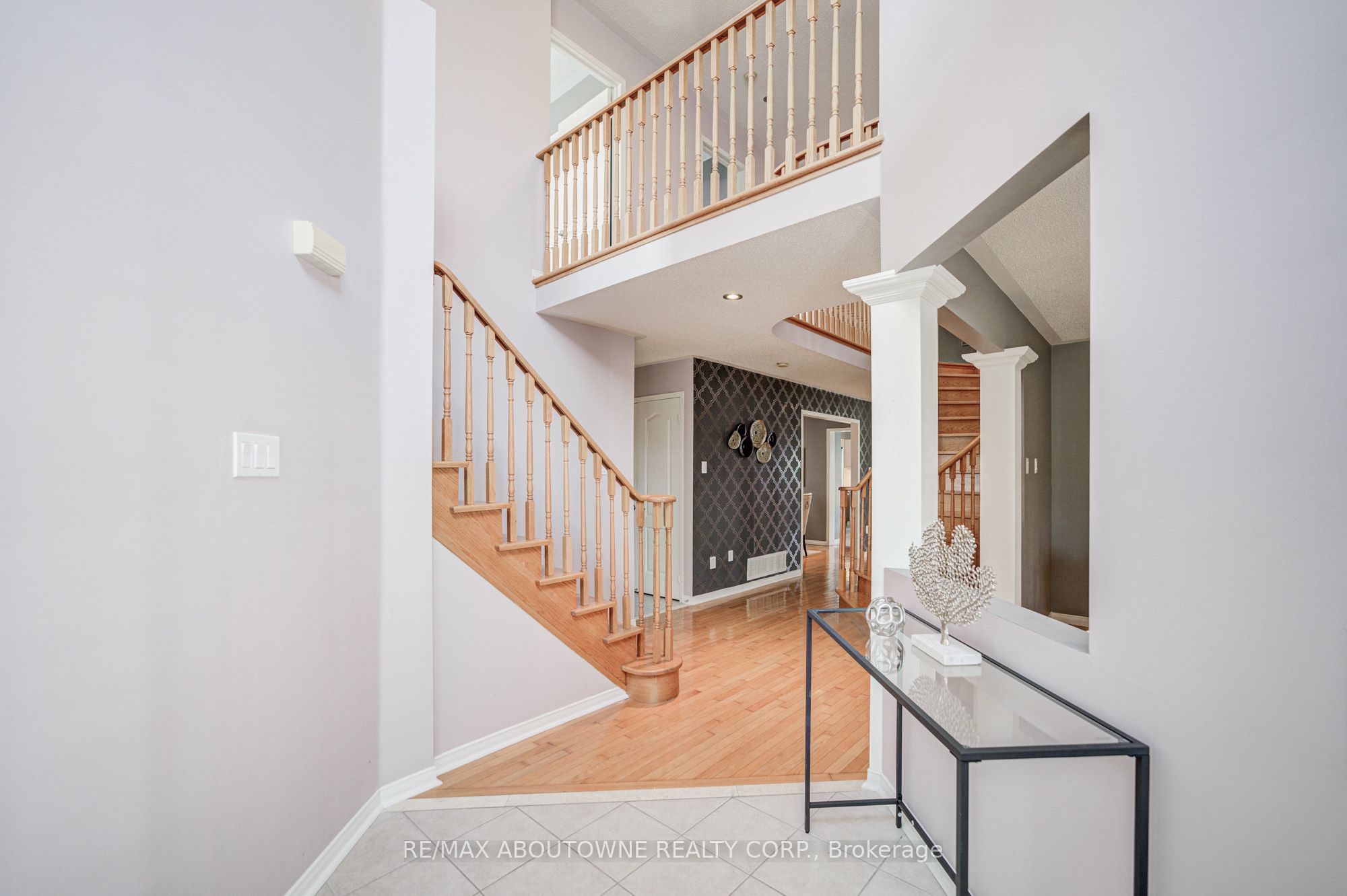 3041 Caulfield Crescent, Mississauga ‣ W12672902 3041 Caulfield Crescent, Mississauga ‣ W12672902