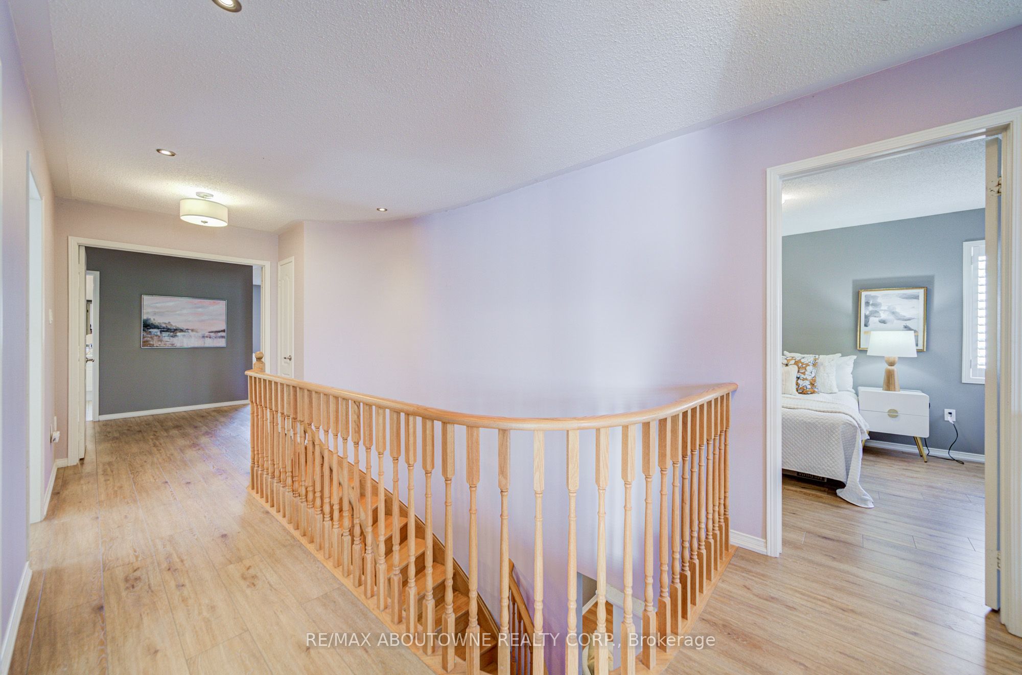 3041 Caulfield Crescent, Mississauga ‣ W12672902 3041 Caulfield Crescent, Mississauga ‣ W12672902