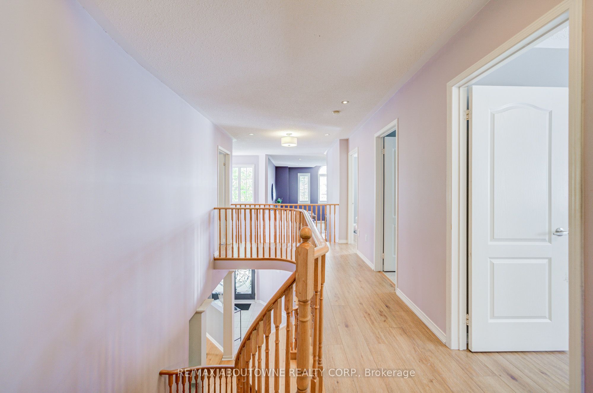 3041 Caulfield Crescent, Mississauga ‣ W12672902 3041 Caulfield Crescent, Mississauga ‣ W12672902