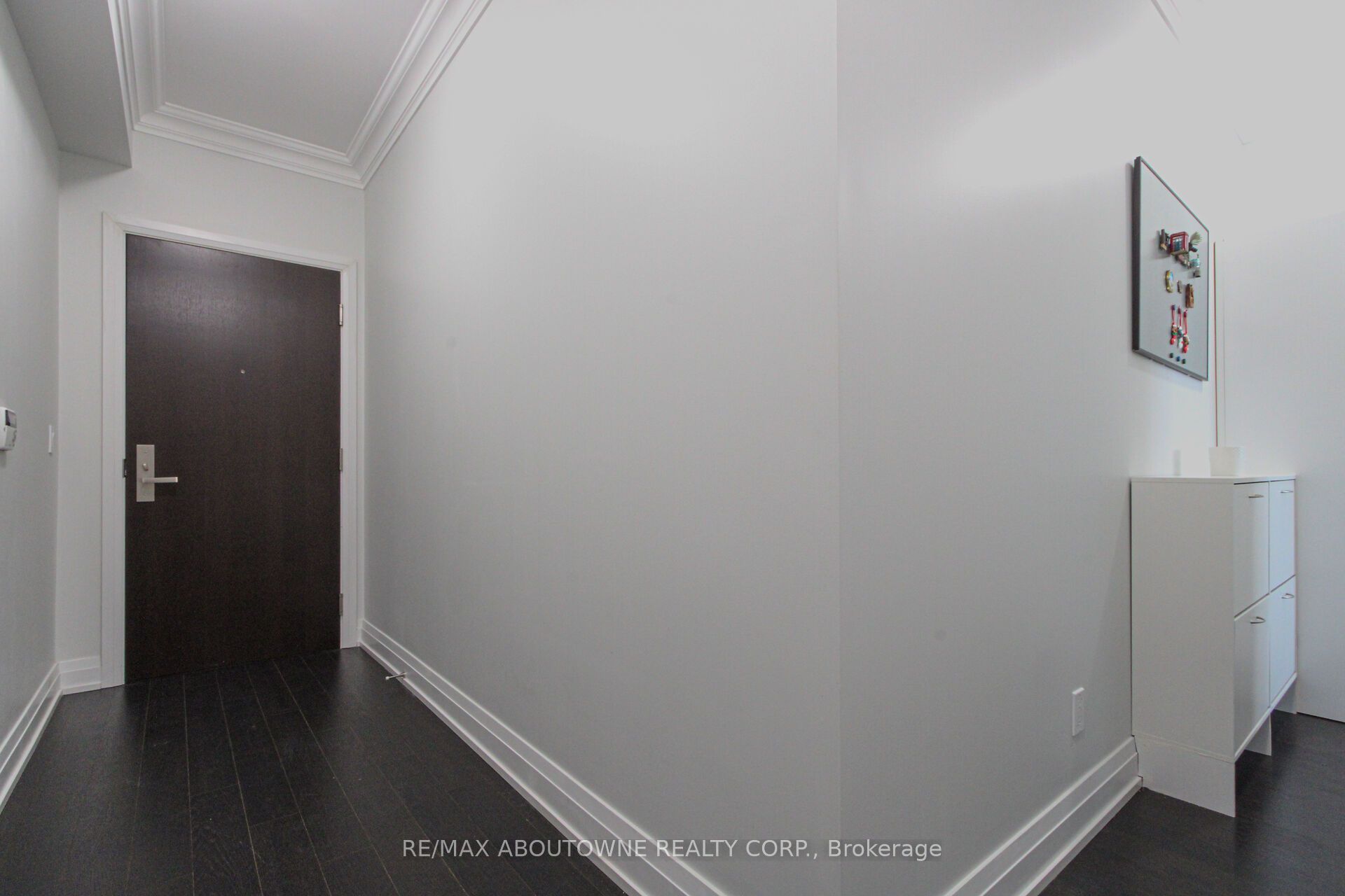 03 – 65 Speers Road, Oakville ‣ W12707342 03 – 65 Speers Road, Oakville ‣ W12707342