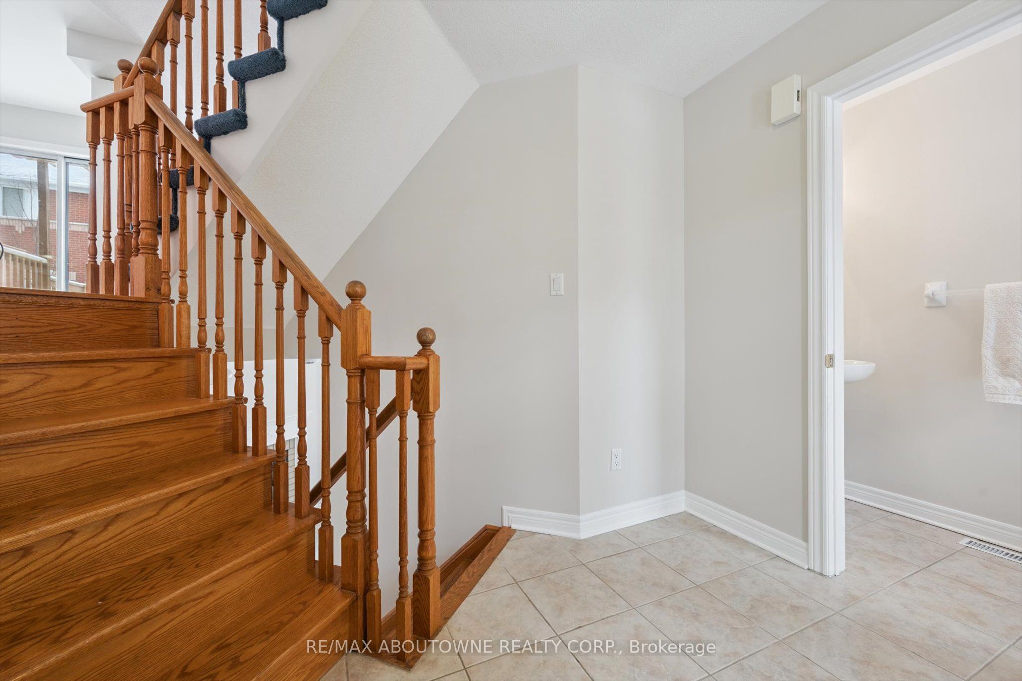 34 – 5031 East Mill Road, Mississauga ‣ W12720172 34 – 5031 East Mill Road, Mississauga ‣ W12720172