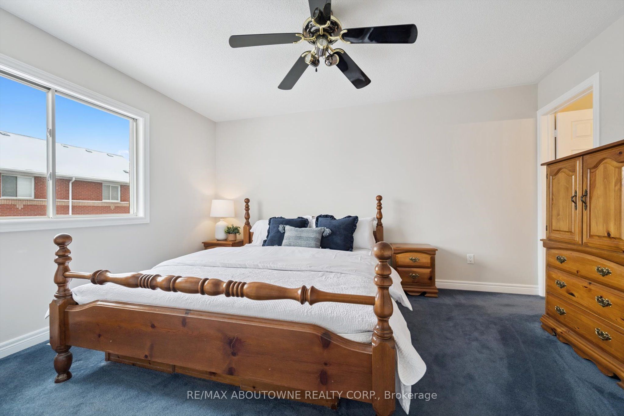 34 – 5031 East Mill Road, Mississauga ‣ W12720172 34 – 5031 East Mill Road, Mississauga ‣ W12720172