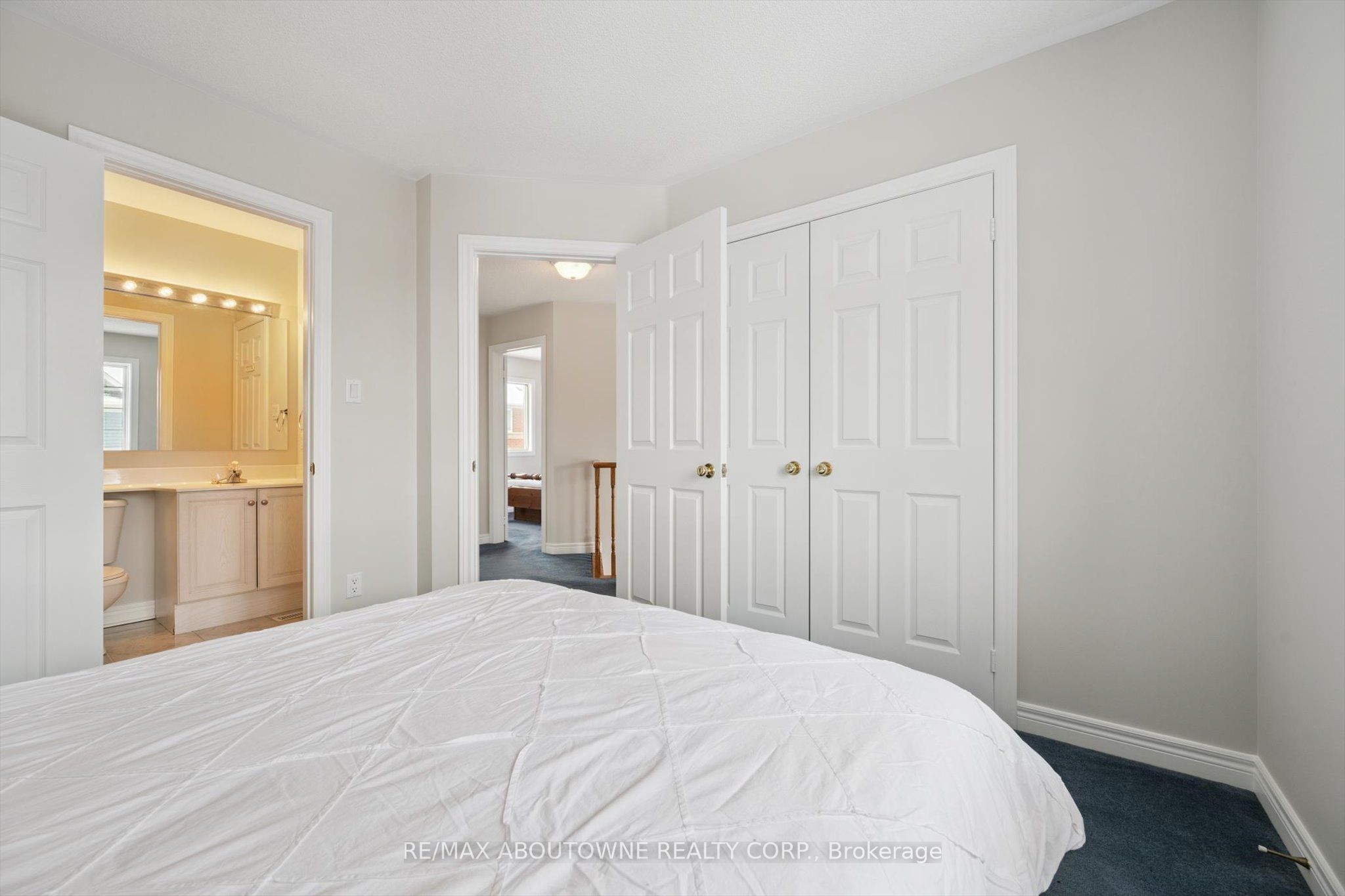 34 – 5031 East Mill Road, Mississauga ‣ W12720172 34 – 5031 East Mill Road, Mississauga ‣ W12720172