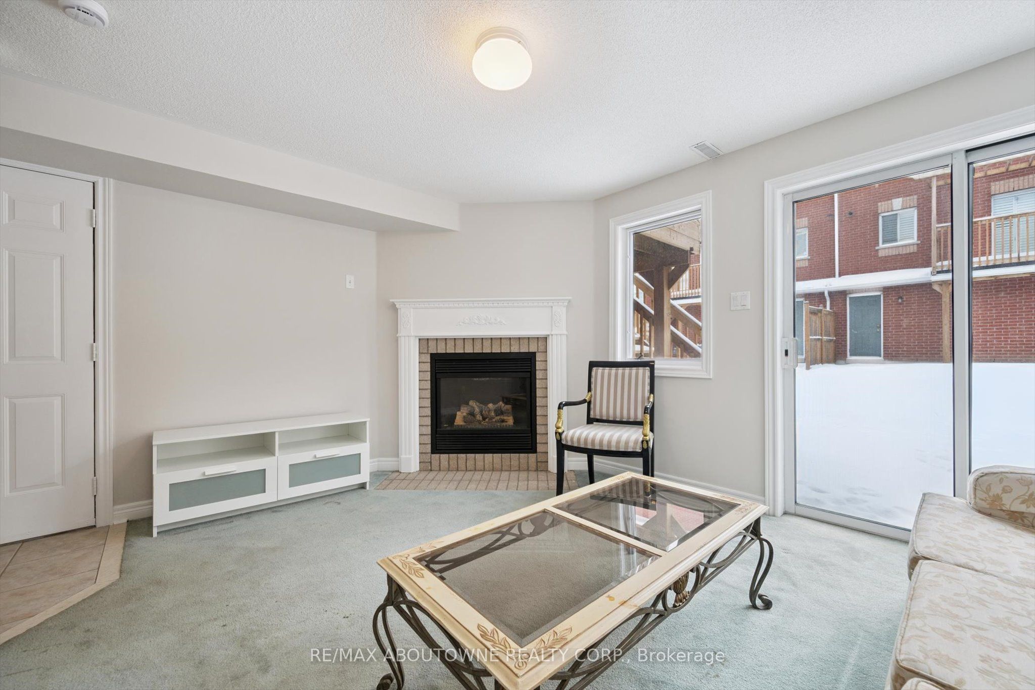 34 – 5031 East Mill Road, Mississauga ‣ W12720172 34 – 5031 East Mill Road, Mississauga ‣ W12720172