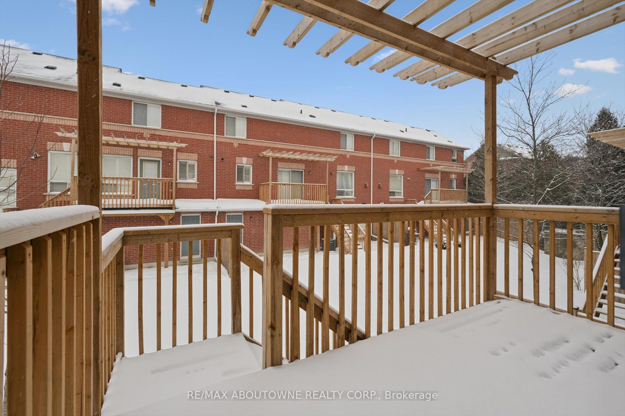 34 – 5031 East Mill Road, Mississauga ‣ W12720172 34 – 5031 East Mill Road, Mississauga ‣ W12720172