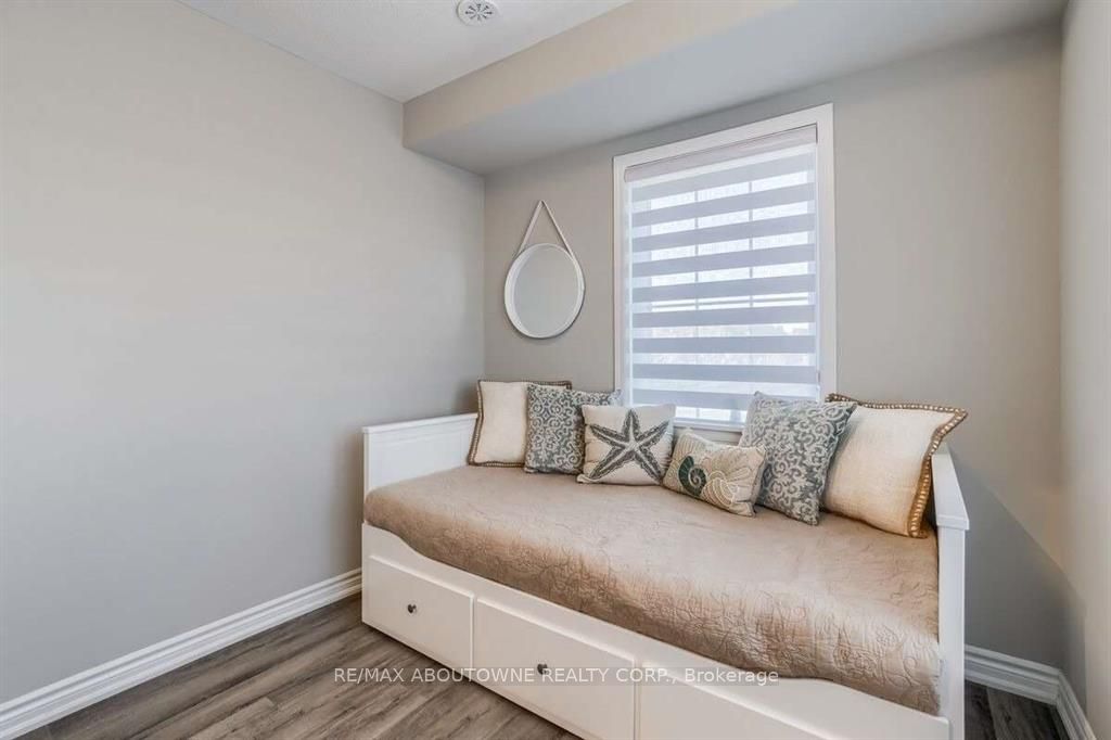 975 Whitlock Avenue, Milton ‣ W12722020 975 Whitlock Avenue, Milton ‣ W12722020