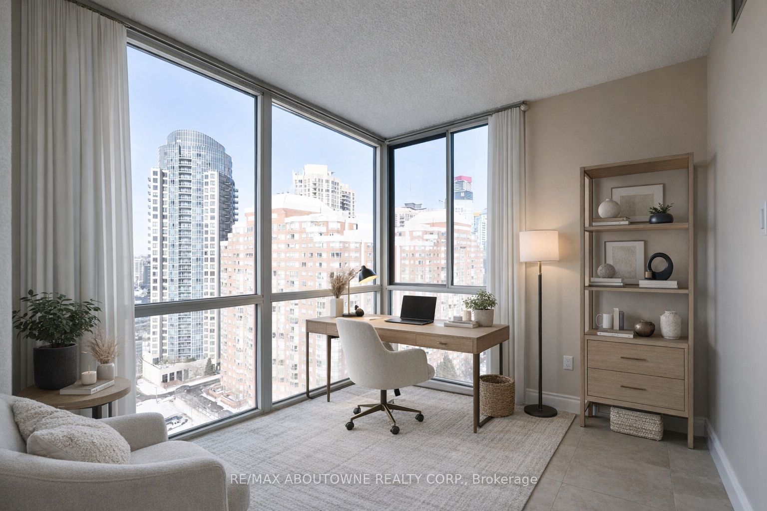 8 – 350 Webb Drive, Mississauga ‣ W12722412 8 – 350 Webb Drive, Mississauga ‣ W12722412