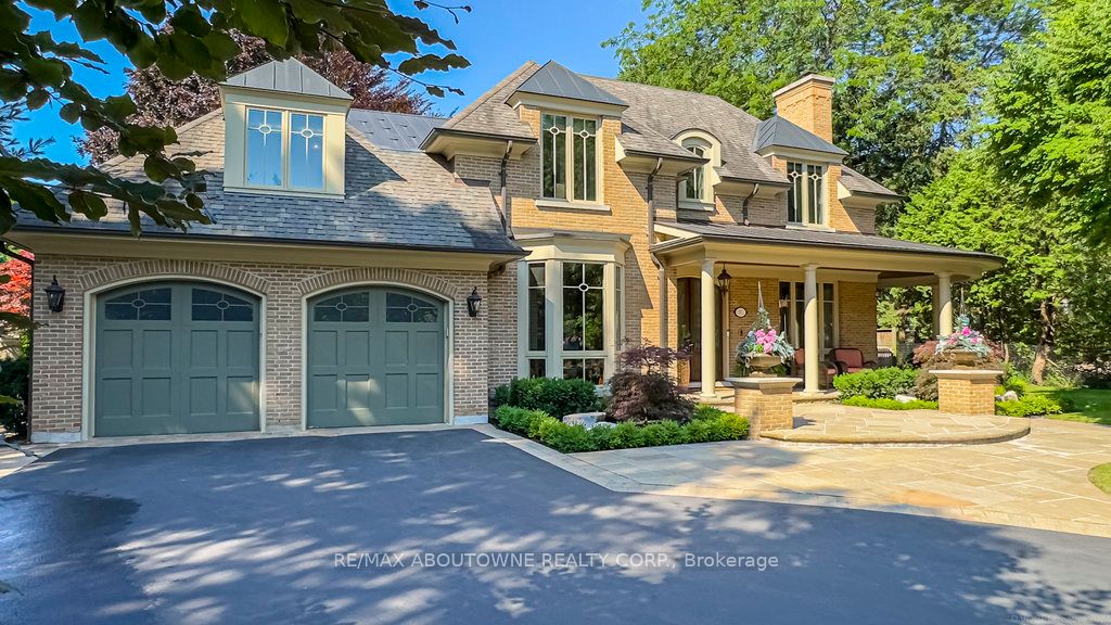 282 Dalewood Drive, Oakville