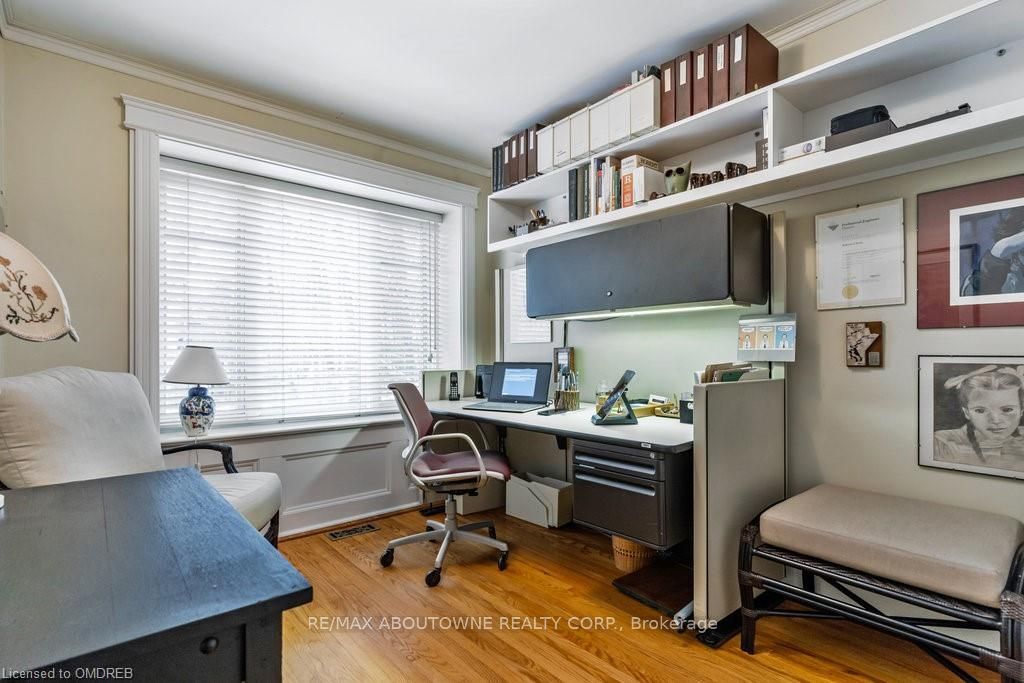 1306 Hixon Street, Oakville ‣ W12790254 1306 Hixon Street, Oakville ‣ W12790254