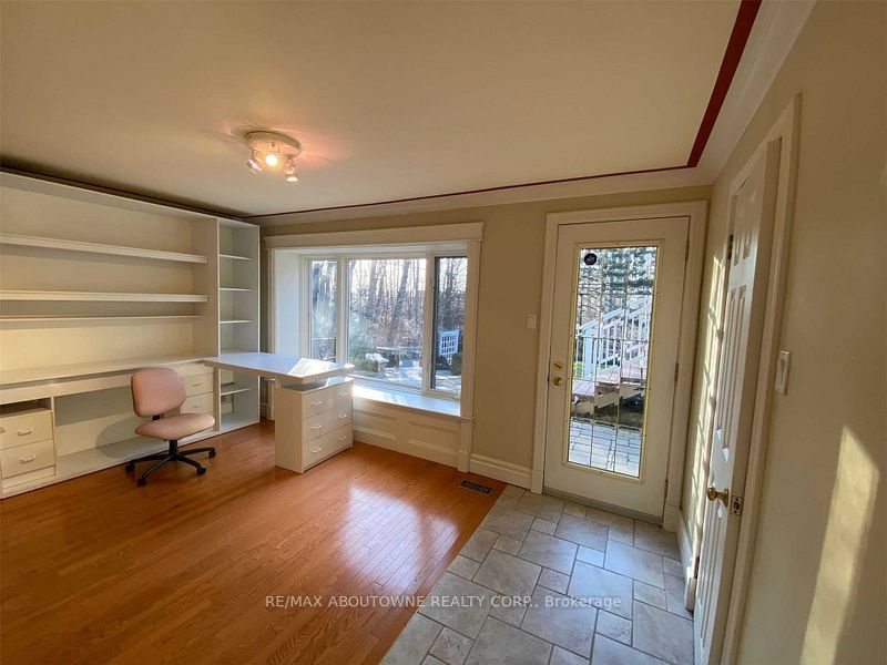 1306 Hixon Street, Oakville ‣ W12790254 1306 Hixon Street, Oakville ‣ W12790254