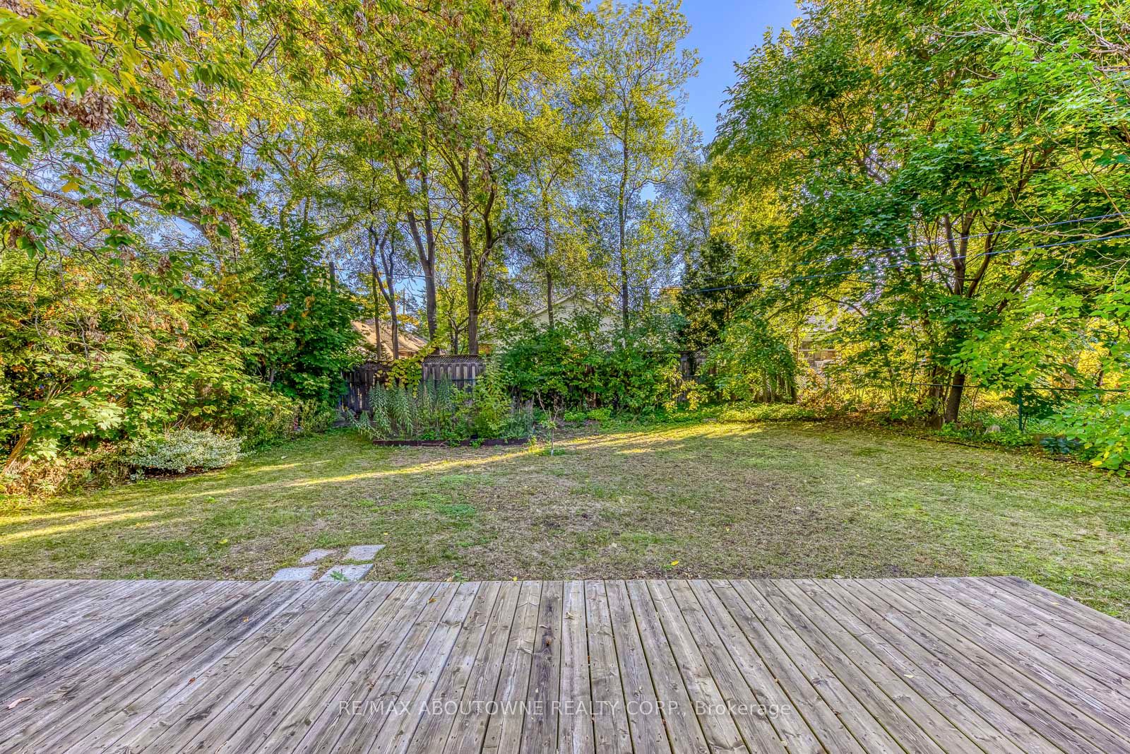 3 Glenn Murray Drive, Toronto W07 ‣ W12796760 3 Glenn Murray Drive, Toronto W07 ‣ W12796760