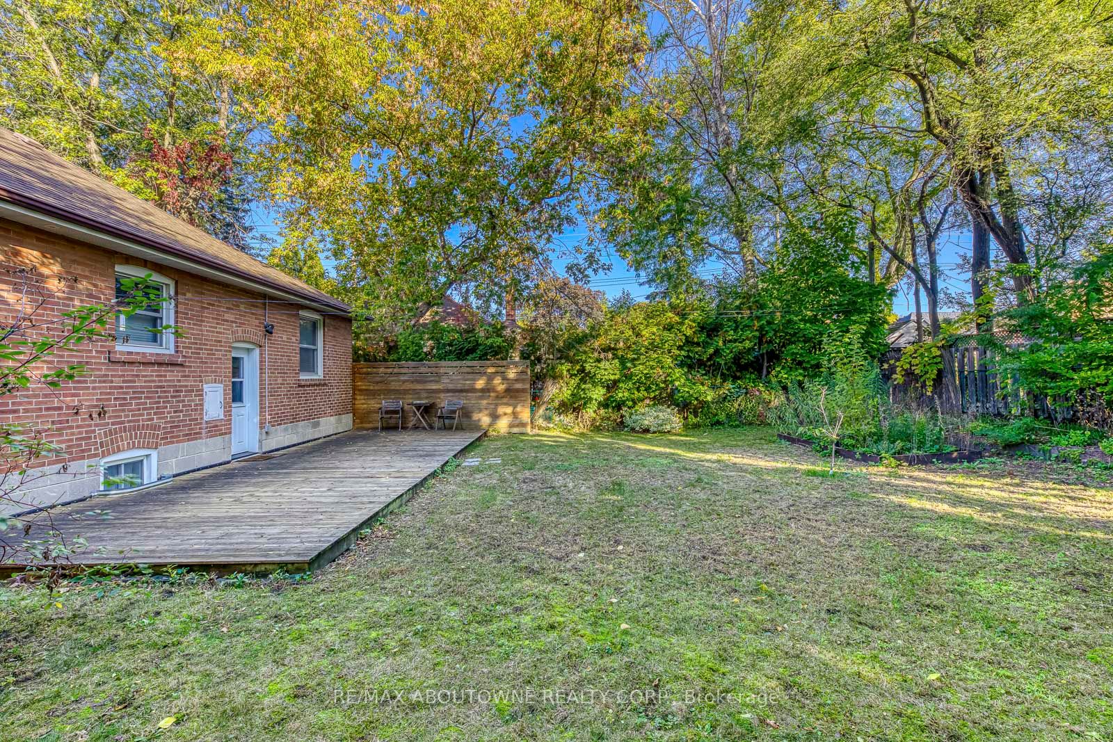 3 Glenn Murray Drive, Toronto W07 ‣ W12796760 3 Glenn Murray Drive, Toronto W07 ‣ W12796760