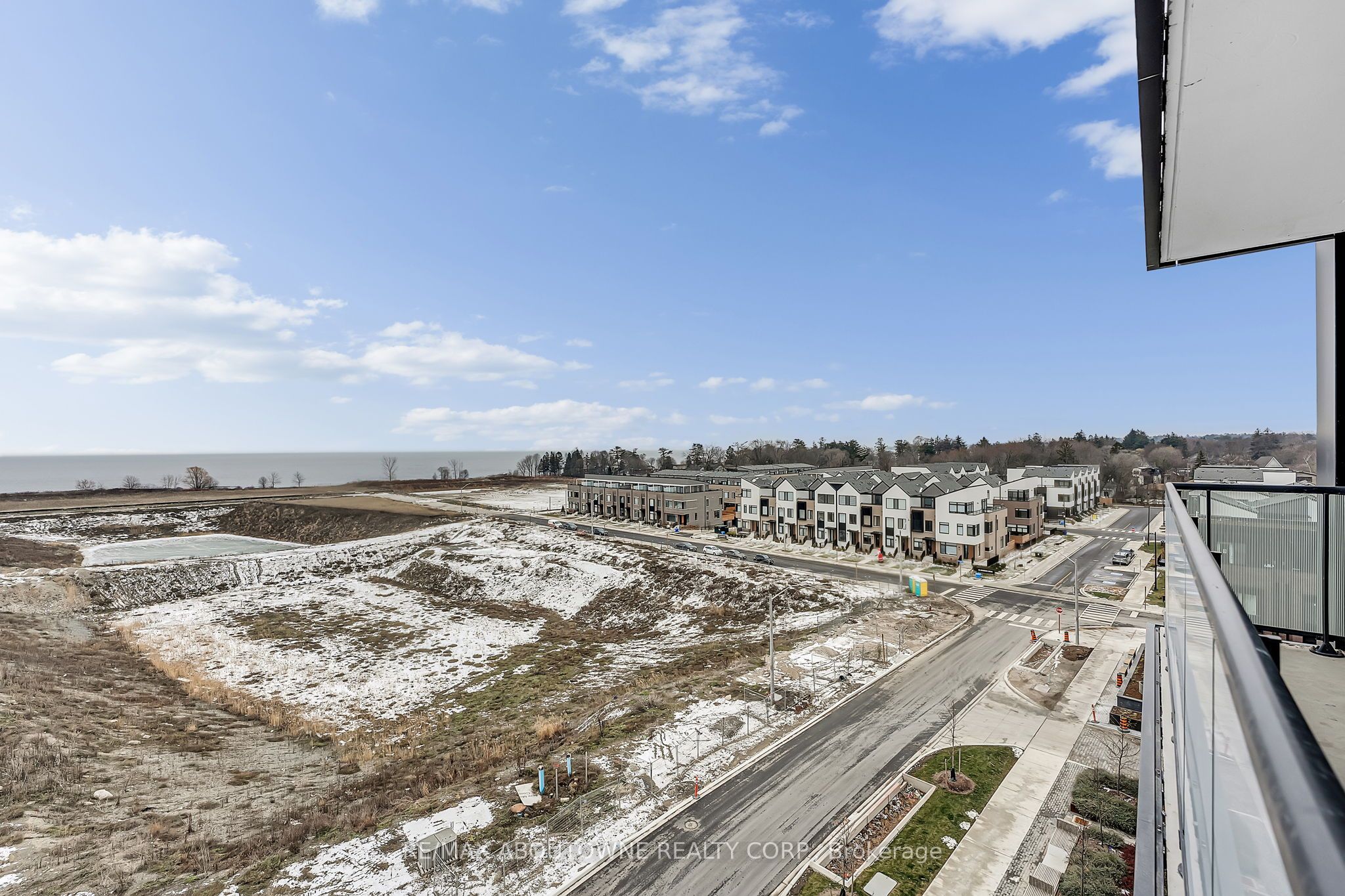 17 – 251 Masonry Way, Mississauga ‣ W12802984 17 – 251 Masonry Way, Mississauga ‣ W12802984