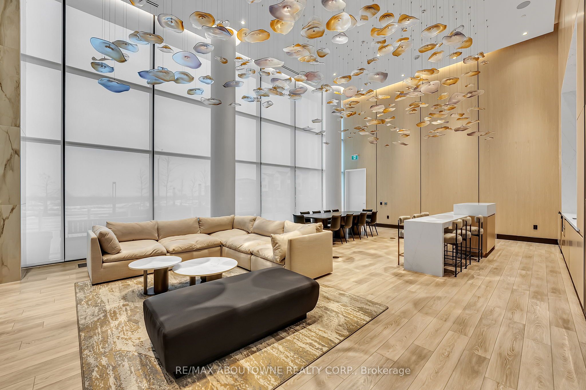 17 – 251 Masonry Way, Mississauga ‣ W12802984 17 – 251 Masonry Way, Mississauga ‣ W12802984