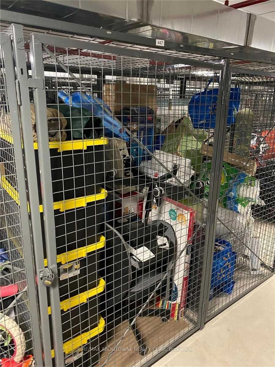 192 – 2492 Post Road, Oakville ‣ W12806206 192 – 2492 Post Road, Oakville ‣ W12806206