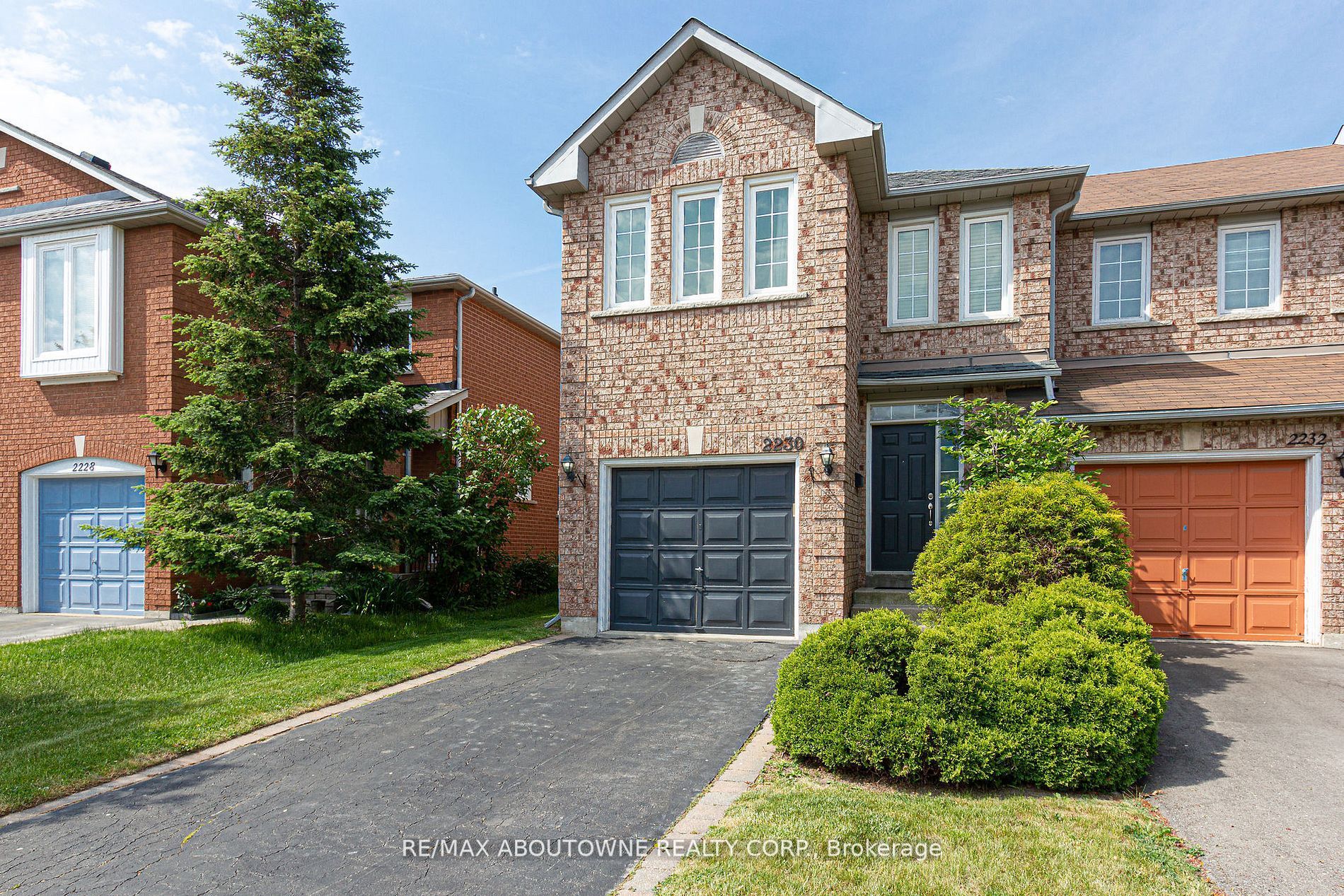 2230 Dale Ridge Drive, Oakville