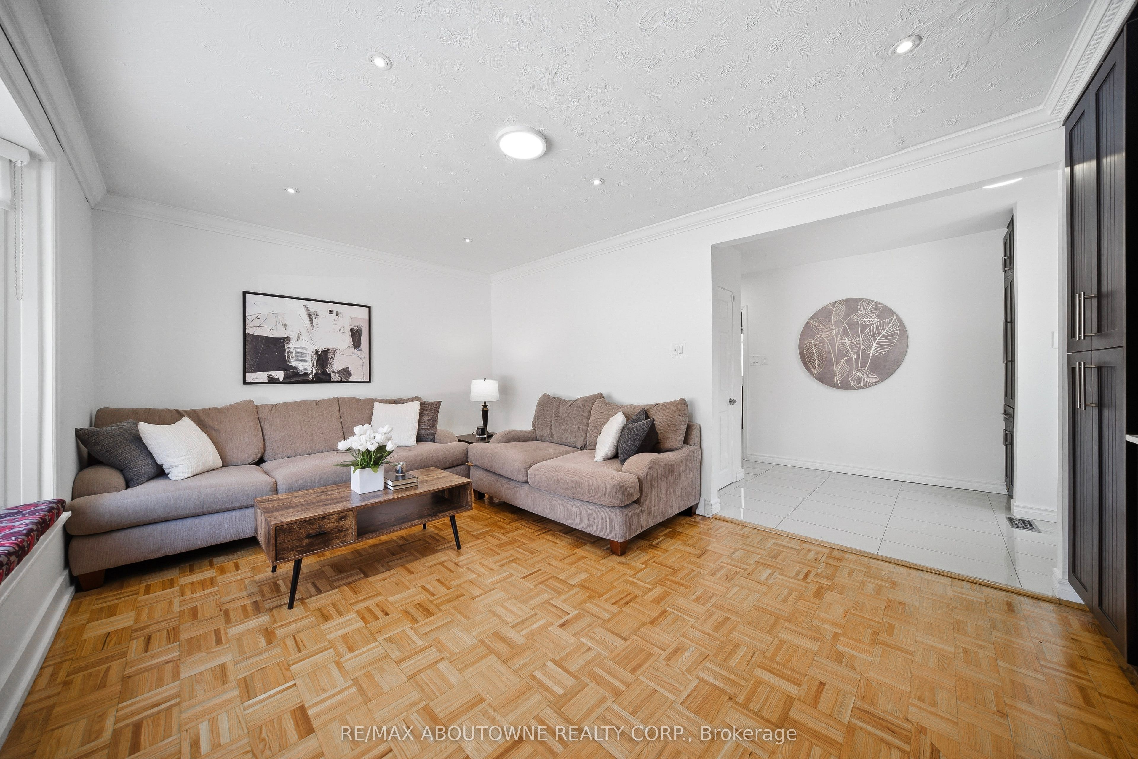 1238 Bray Court, Mississauga ‣ W12834550 1238 Bray Court, Mississauga ‣ W12834550