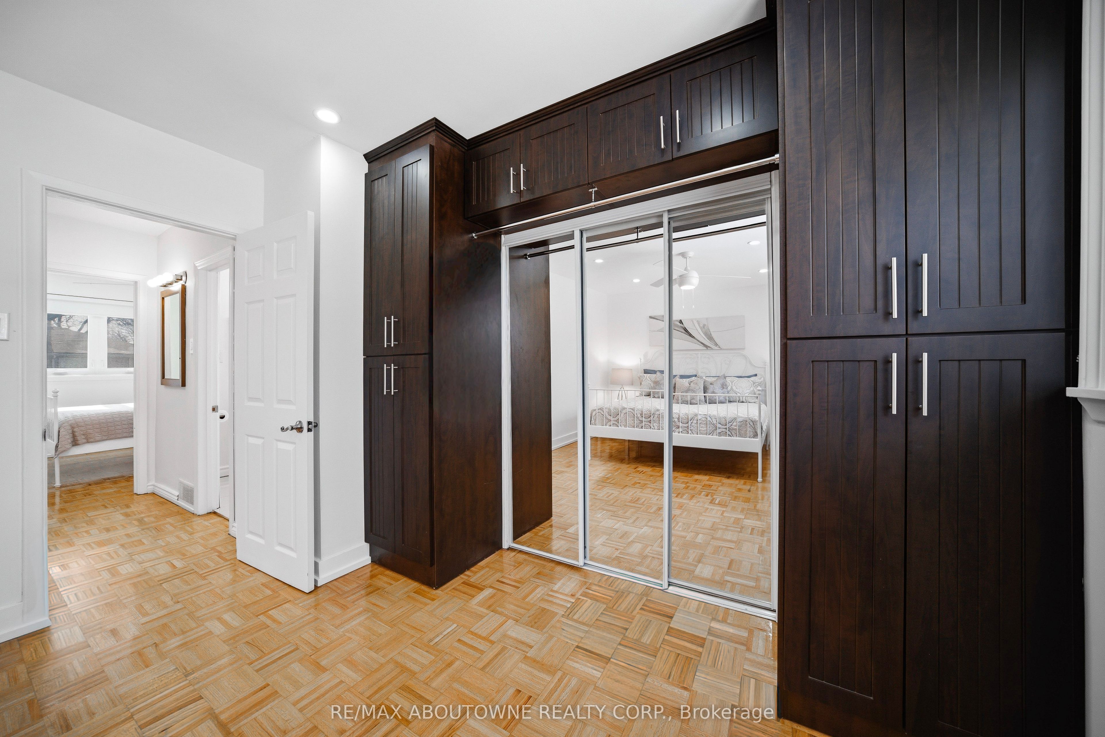 1238 Bray Court, Mississauga ‣ W12834550 1238 Bray Court, Mississauga ‣ W12834550