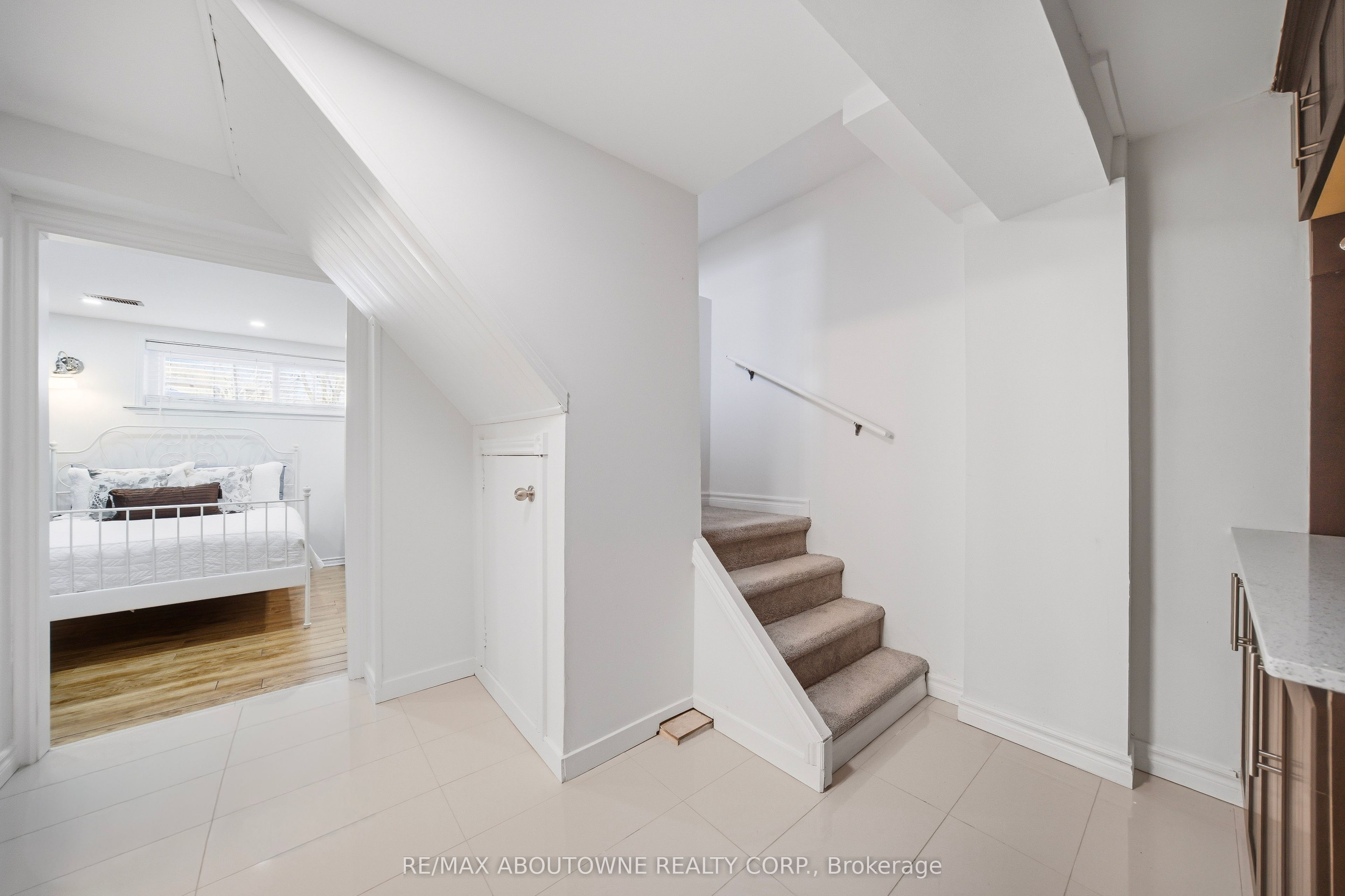 1238 Bray Court, Mississauga ‣ W12834550 1238 Bray Court, Mississauga ‣ W12834550